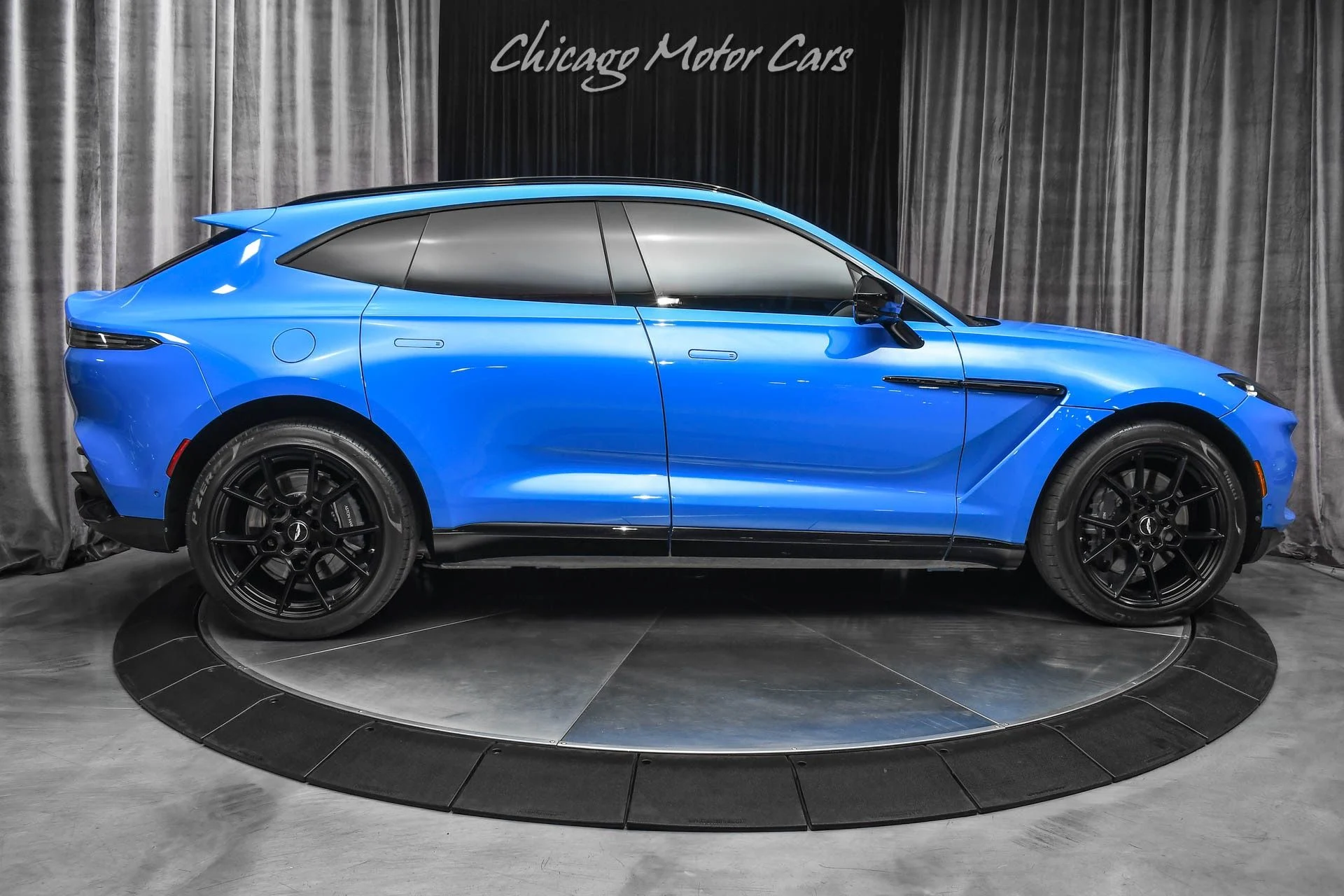 mph043_3857158845_Used_2021_Aston_Martin_DBX_211k_MSRP_Elegance_Pack_Sport_Exhaust_Hot_Color_Combo_Loaded_1731439334_2055ad59d8