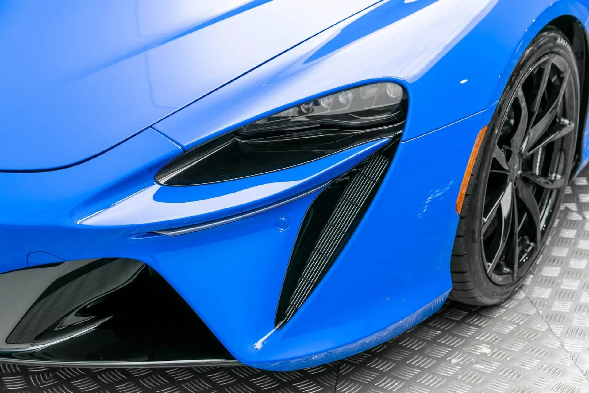 mph043_3857281019_44_8b7fdede8d