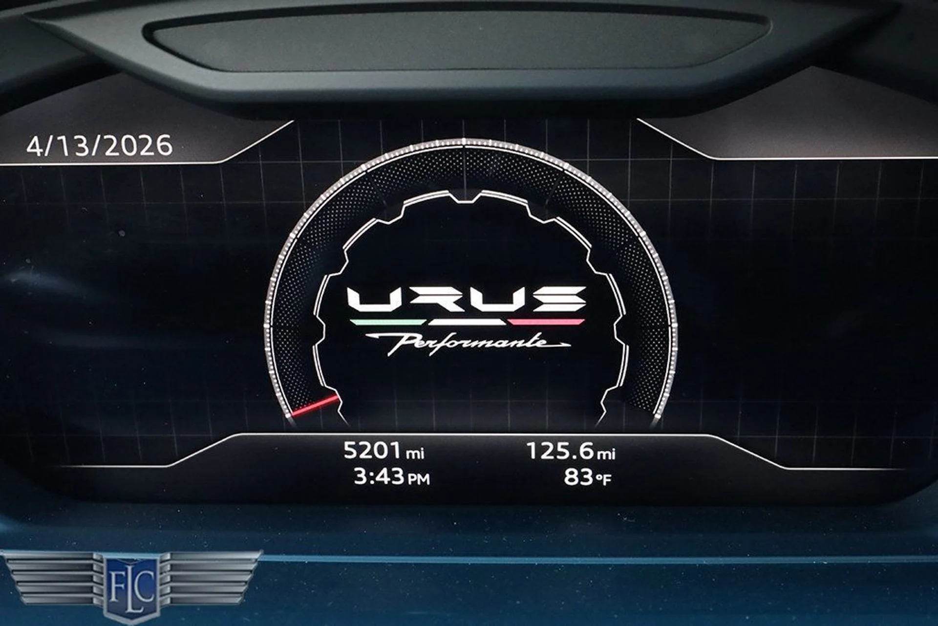 mph043_3859948980_used_2024_lamborghini_urus_performanteawd_6305_23012668_44_1024_61b85419d6