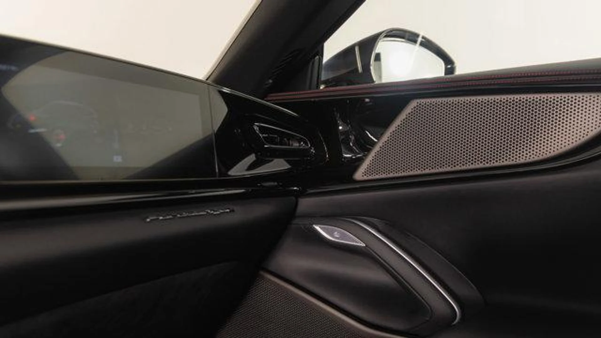 mph043_3869311238_1_Lcl0tbh2kzn_R_Zkd_Y3id_L40mu_QA_f032c4b439