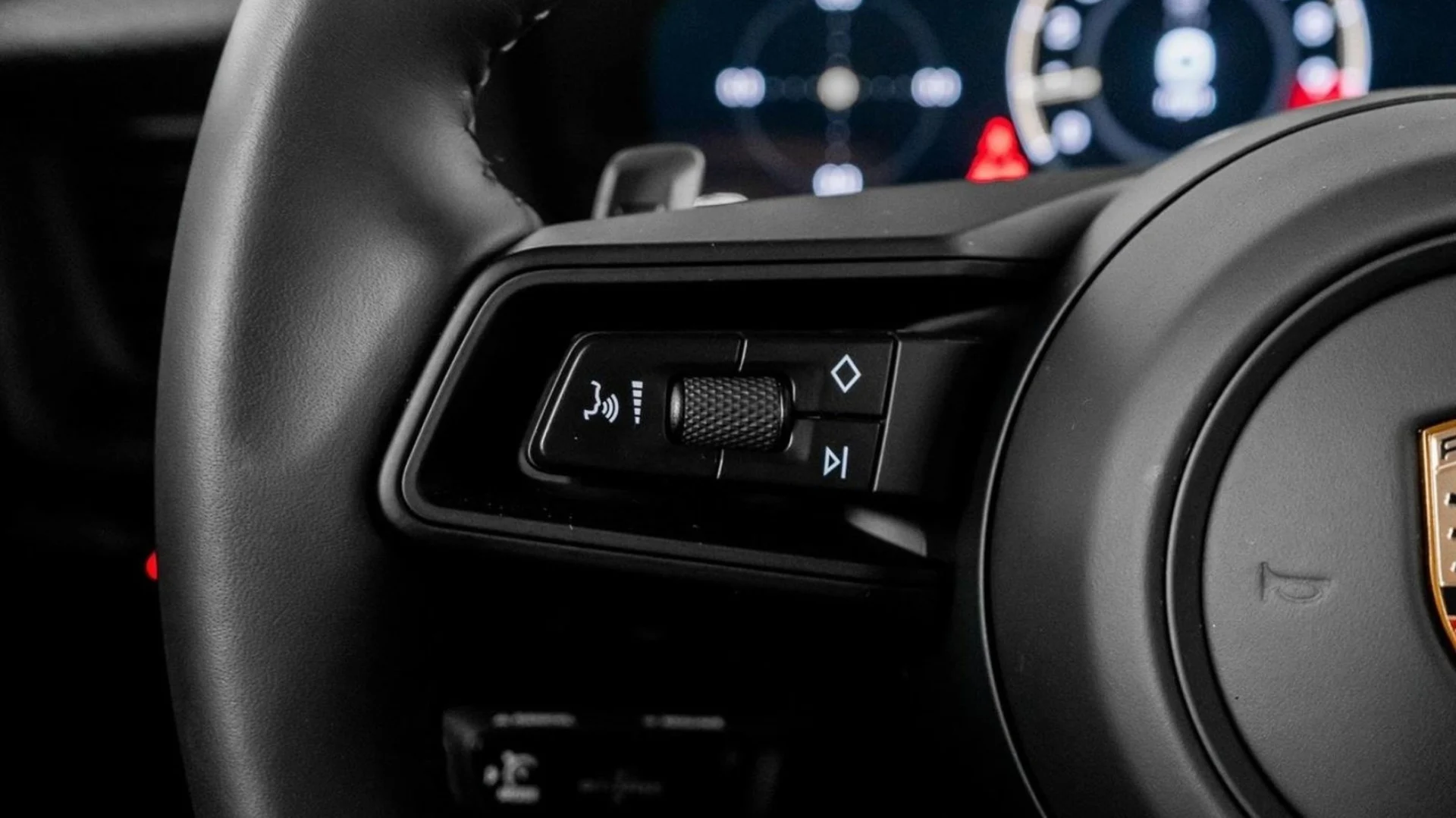 mph043_3890774945_content_homenetiol_com_2000017_2275072_0x0_68ee94bd772c4b73965e4c0d7a183e6b_d16063b5ff