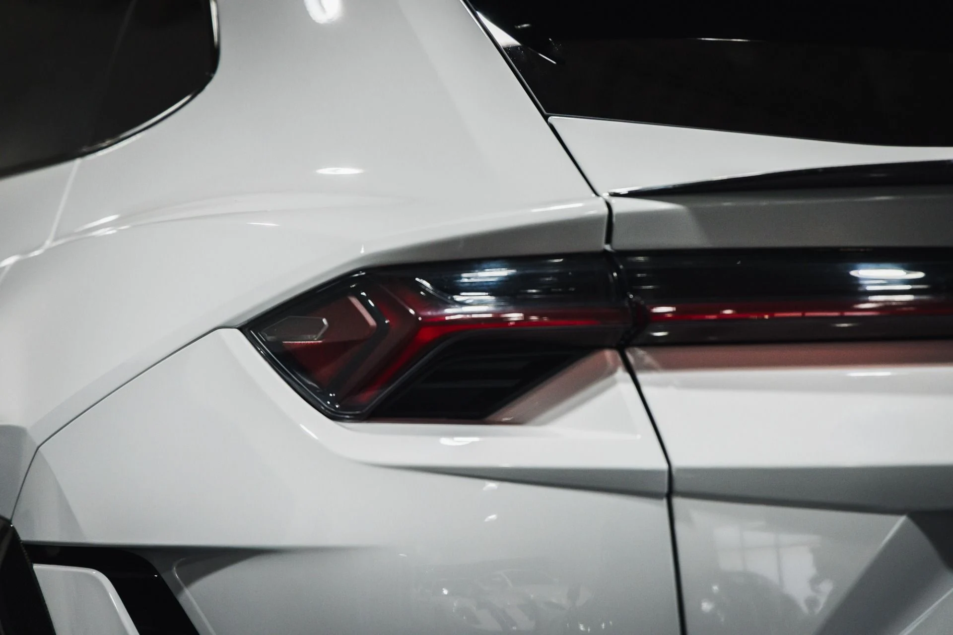 mph043_3898246634_Used_2023_Lamborghini_Urus_Performante_1775866497_0eca85d469