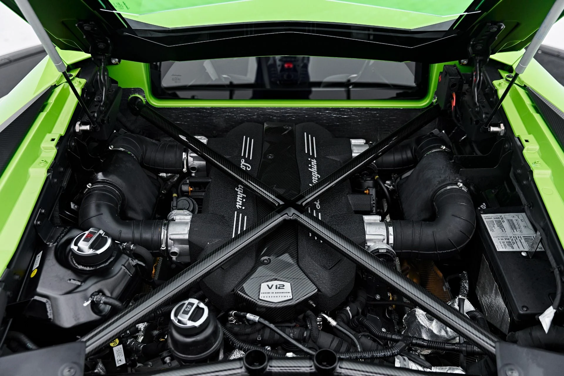 mph043_3903031629_Used_2016_Lamborghini_Aventador_LP_750_4_Super_Veloce_1791227507_ff41f4a7a5