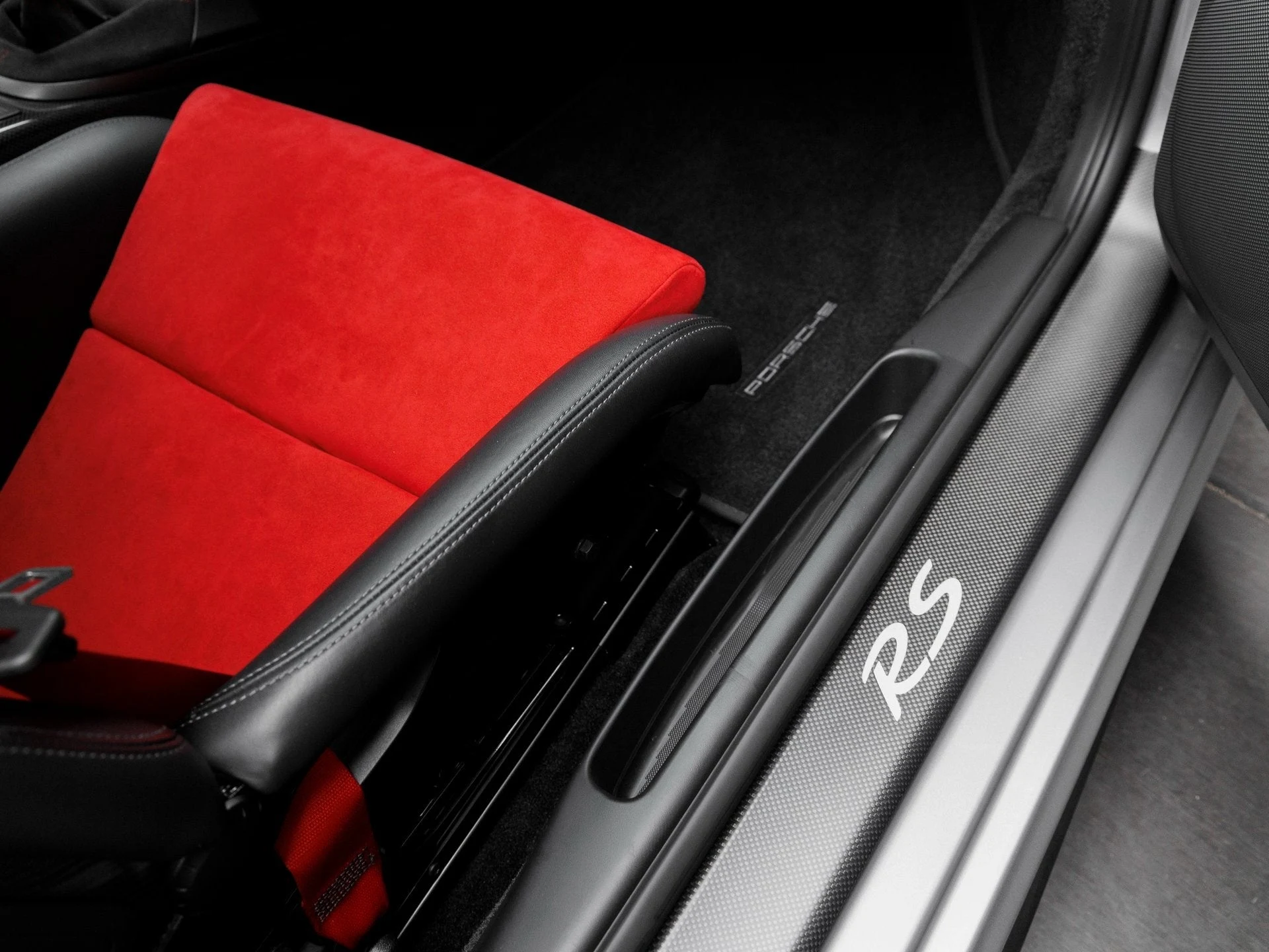 mph043_391140184_44_c9cf742979