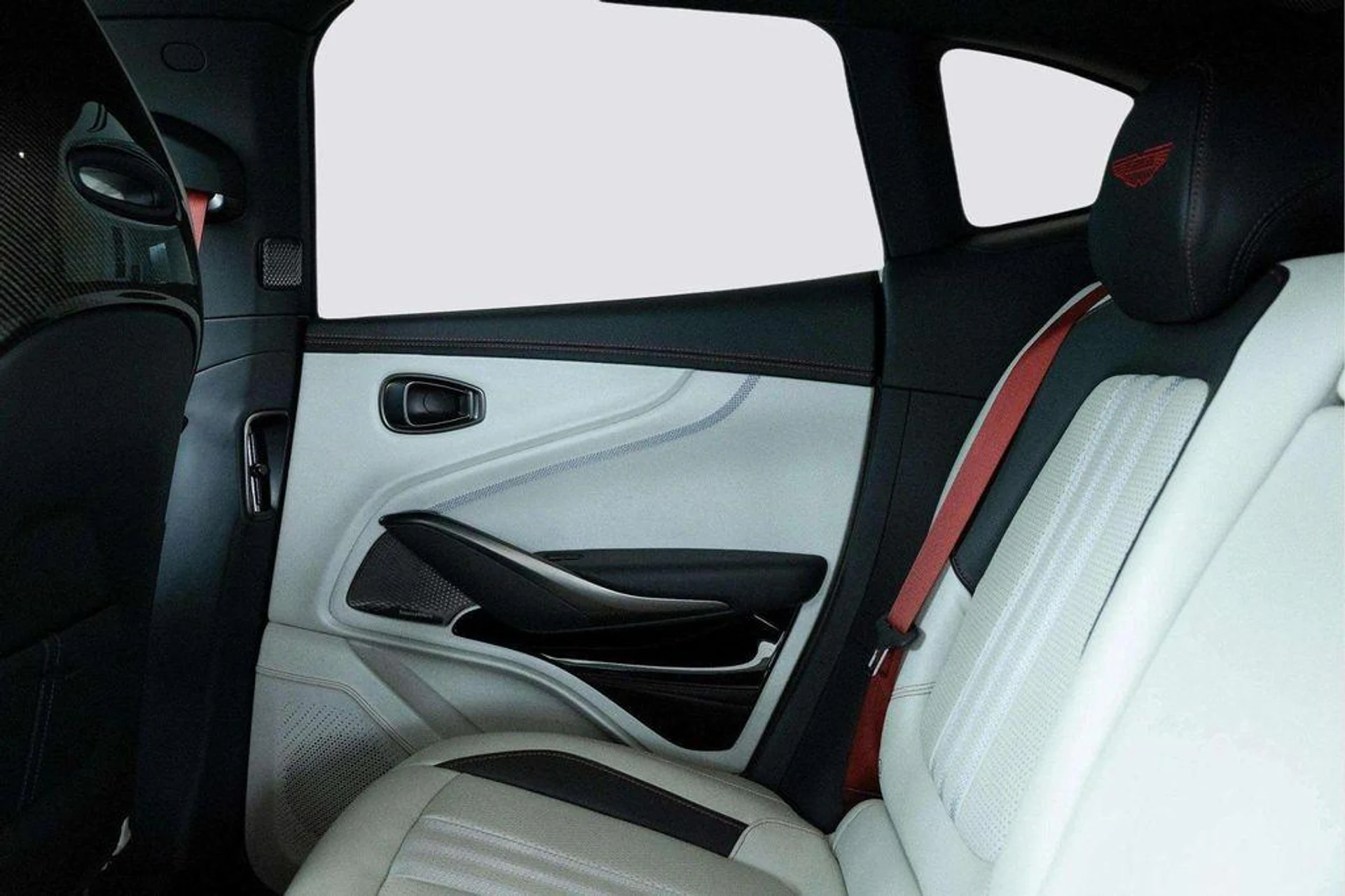 mph043_3935741391_Nd_Nr_Lsa_Ysha_L5_TSNB_U_Q_Fis_PRQ_4fbf41e28e