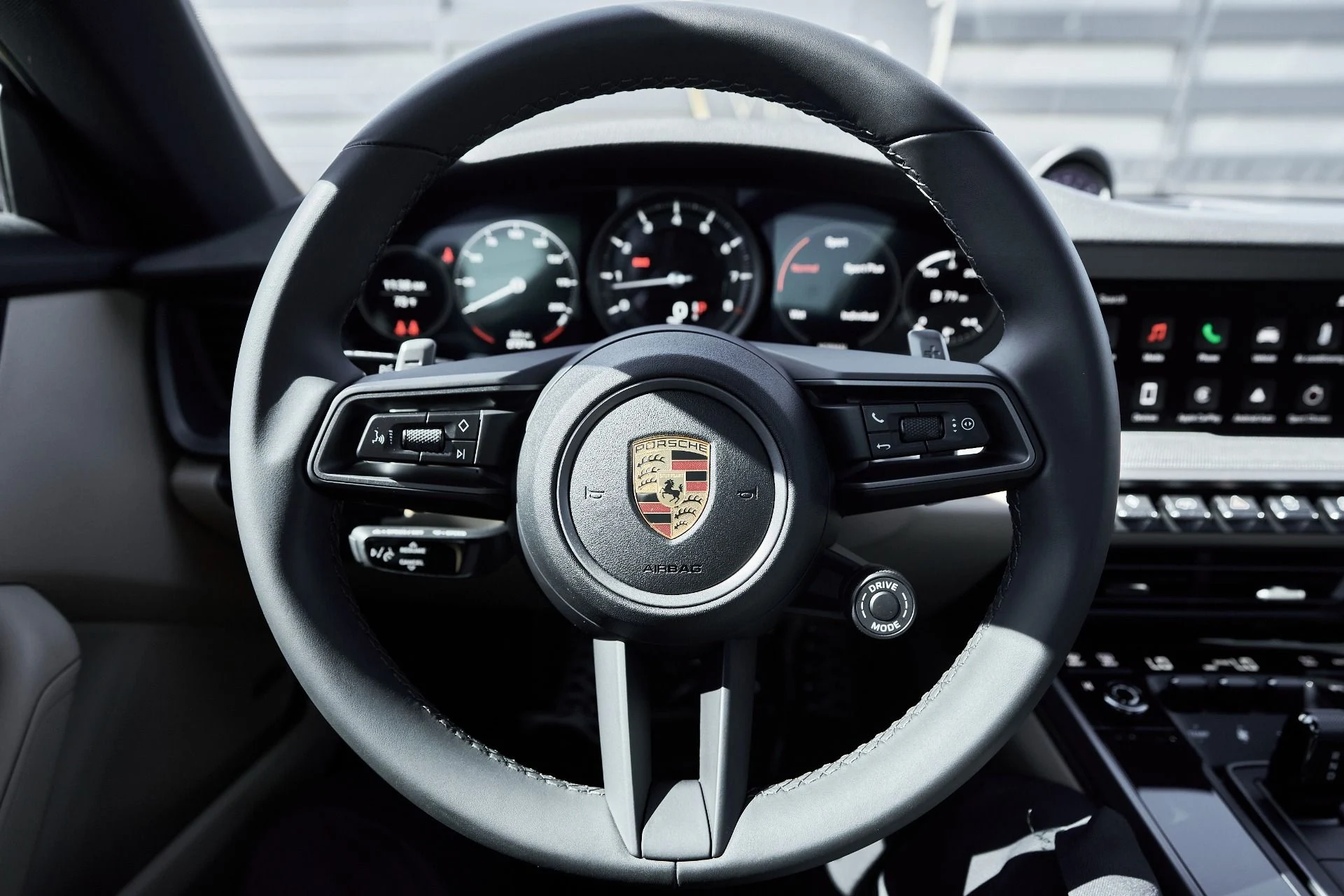 mph043_3942795002_Used_2022_Porsche_911_Carrera_4_S_1761081972_7bb6064134