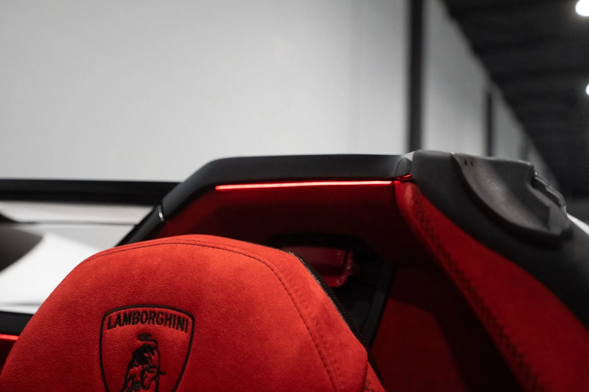mph043_3959262569_Used_2020_Lamborghini_Aventador_LP_770_4_SVJ_1784233163_ed6f6d5c32
