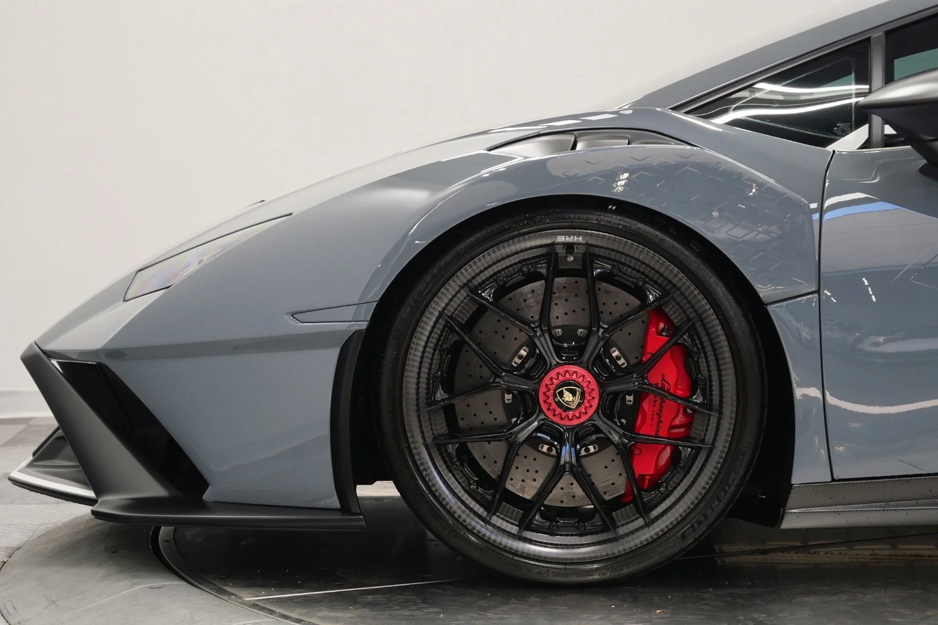 mph043_3964902608_Used_2022_Lamborghini_Huracan_STO_VF_Supercharger_HRE_Carbon_Fiber_Wheels_1784928599_869a2023f0