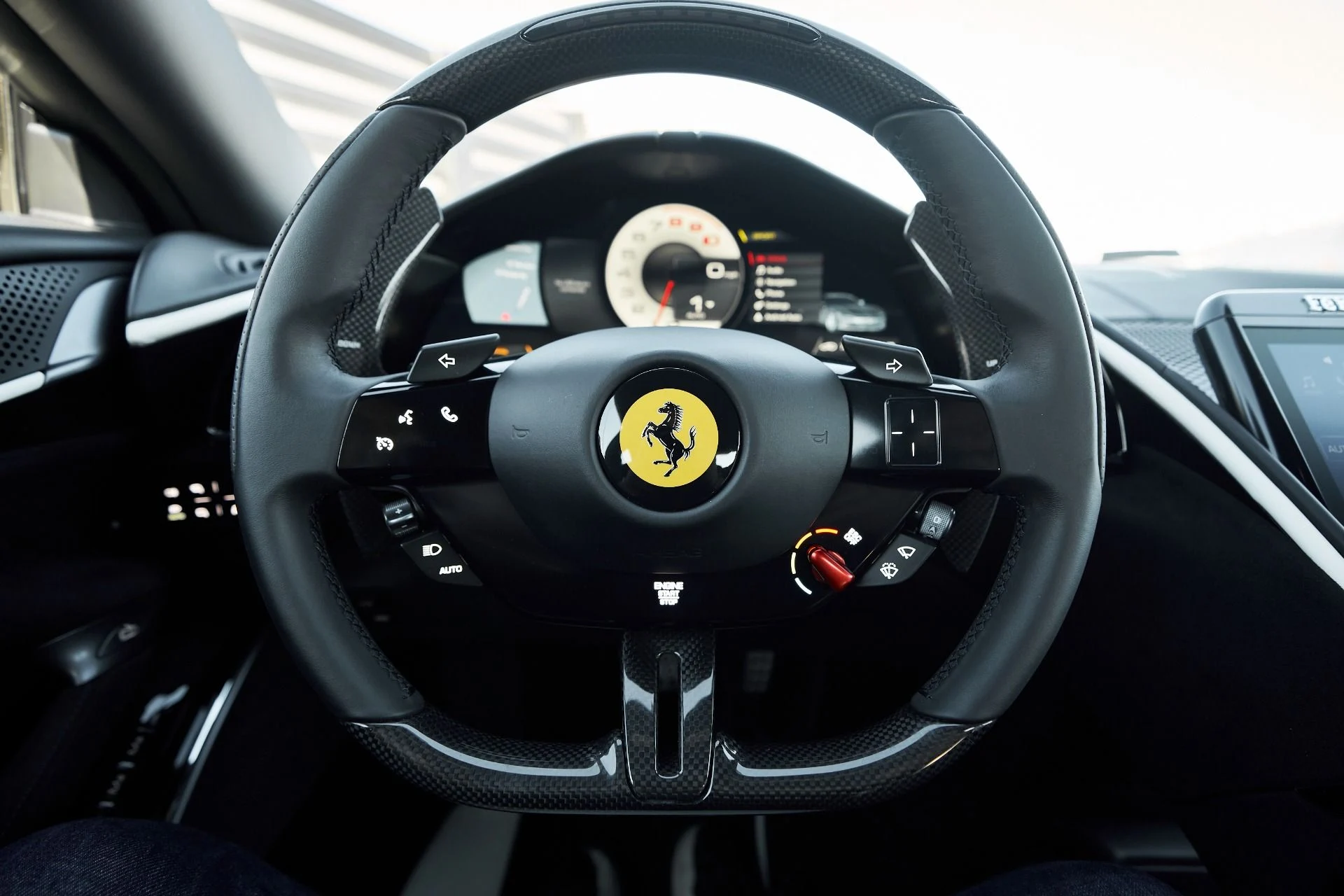 mph043_3978438078_Used_2024_Ferrari_Roma_Base_1762022594_11b663fd35