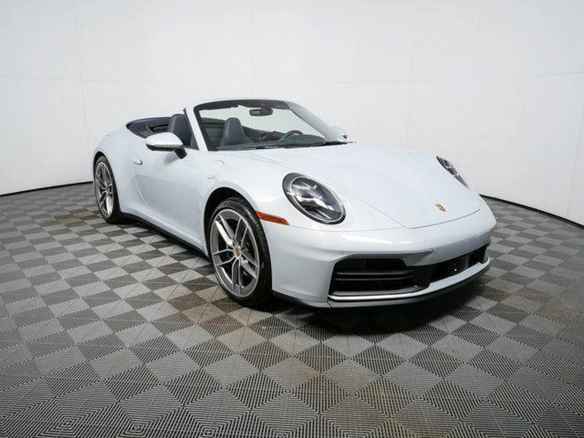 mph043_3983723633_Zq_Uc19ybop_Qu3050dn_O5_Rmmc6_Q_28282e4a04