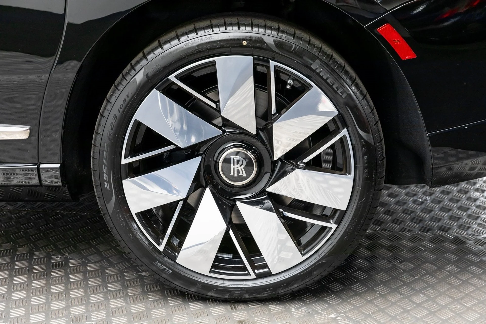 mph043_3983731712_44_8390b6b582