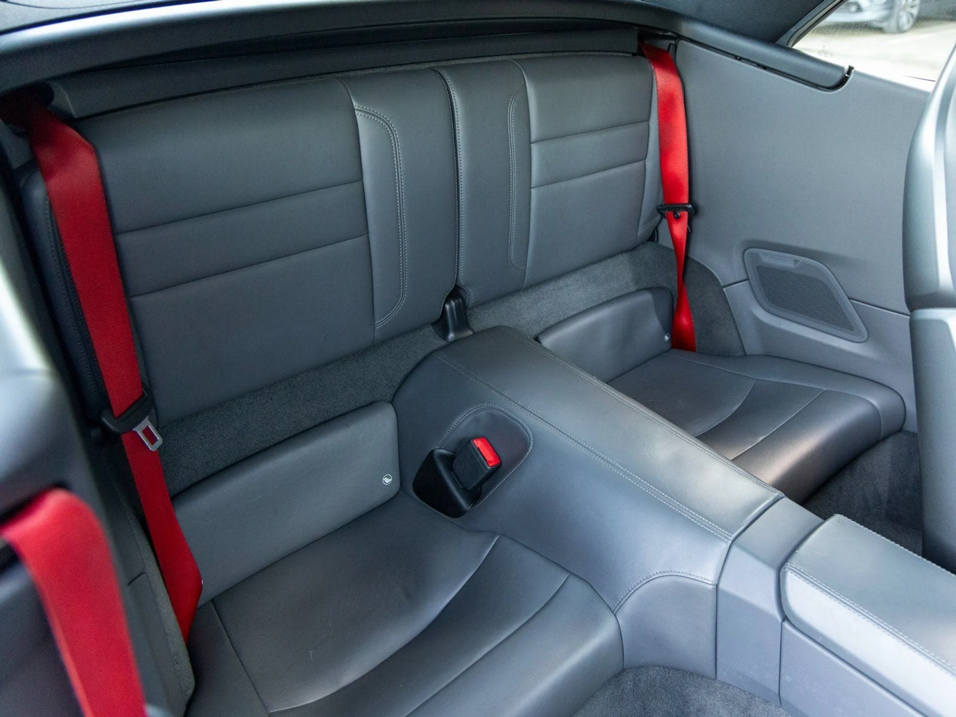 mph043_3992903397_44_930adb3a15