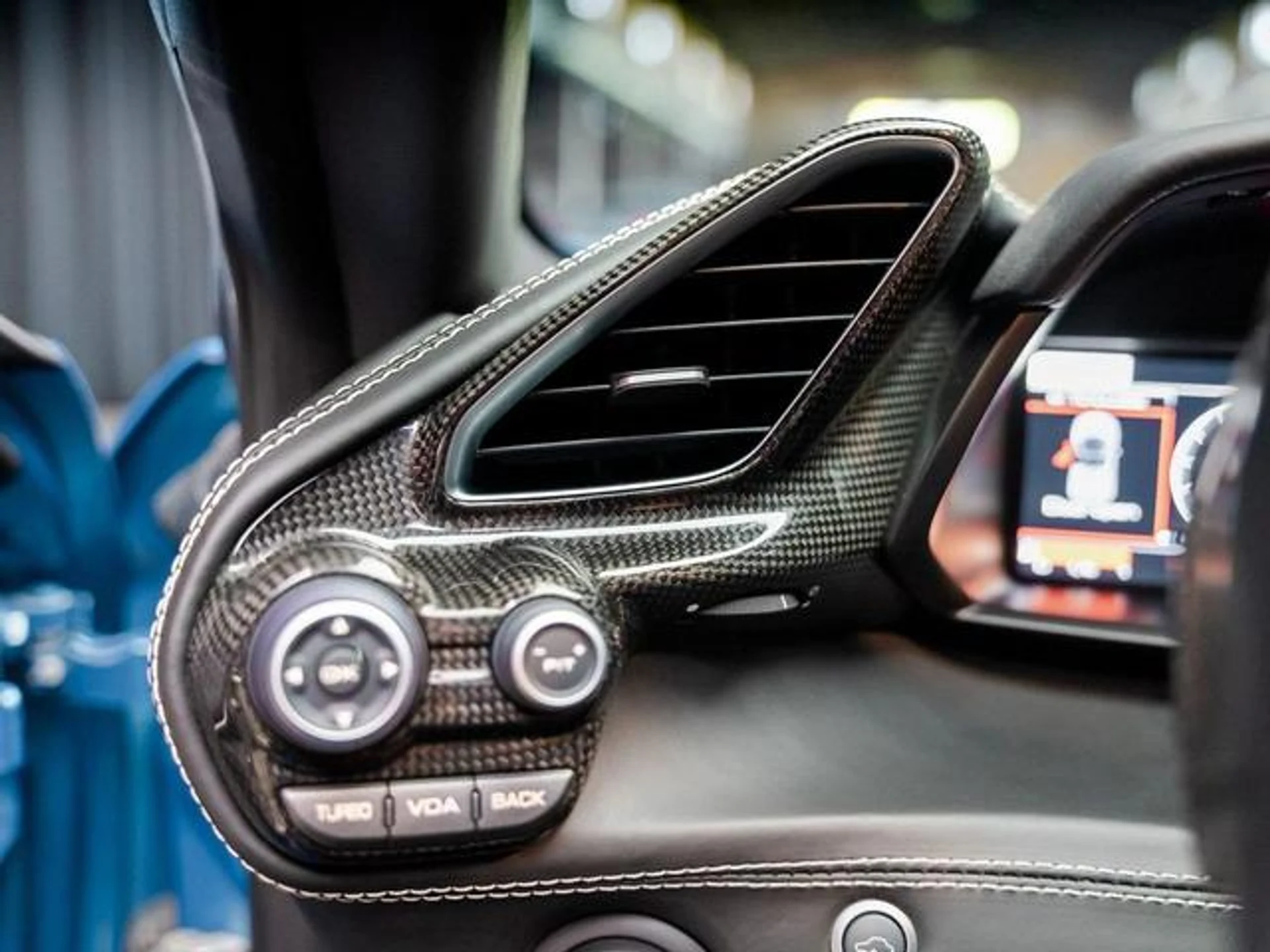 mph043_3995009876_S_f_W_Zq_N4_Z_Zsqli_S_Jo9wv053_I1_Q_04b71a9739