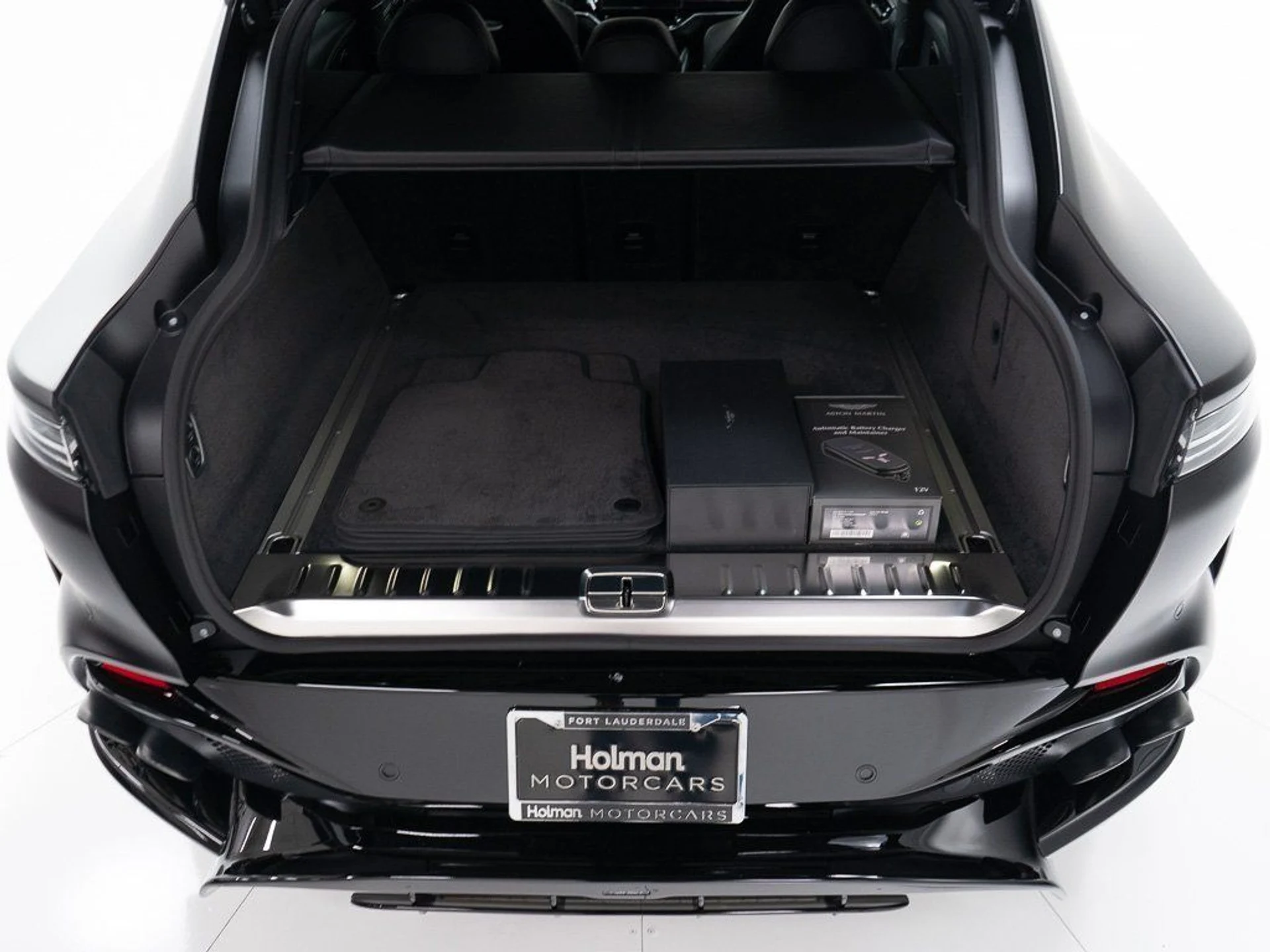 mph043_4004565041_cd3b1f87e1b1436634ea61e8cc6e254f_86ca4abe4a