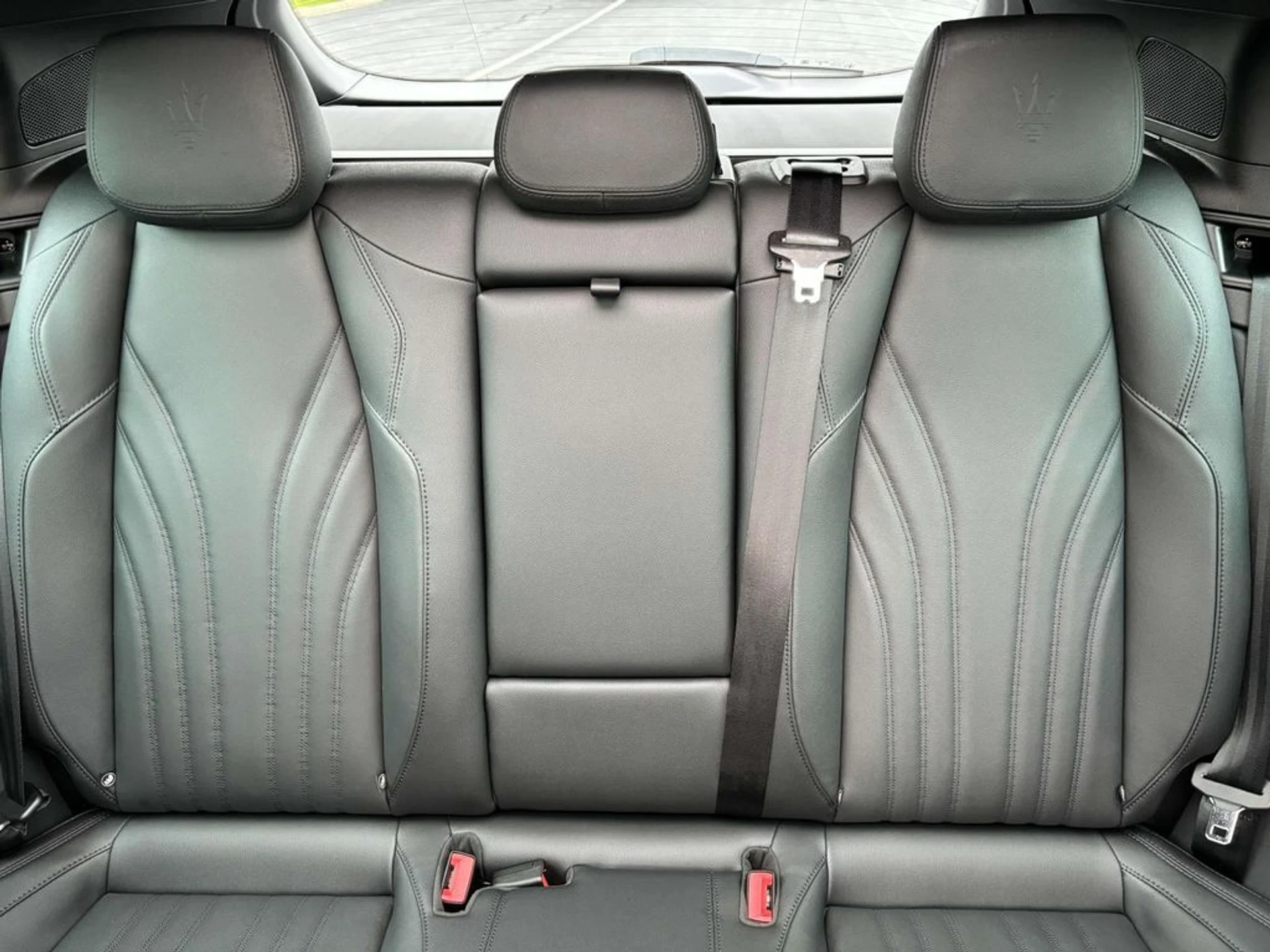 mph043_4007415401_a08e426ab602976c6cbda3d93a82bfc9x_5d42793046