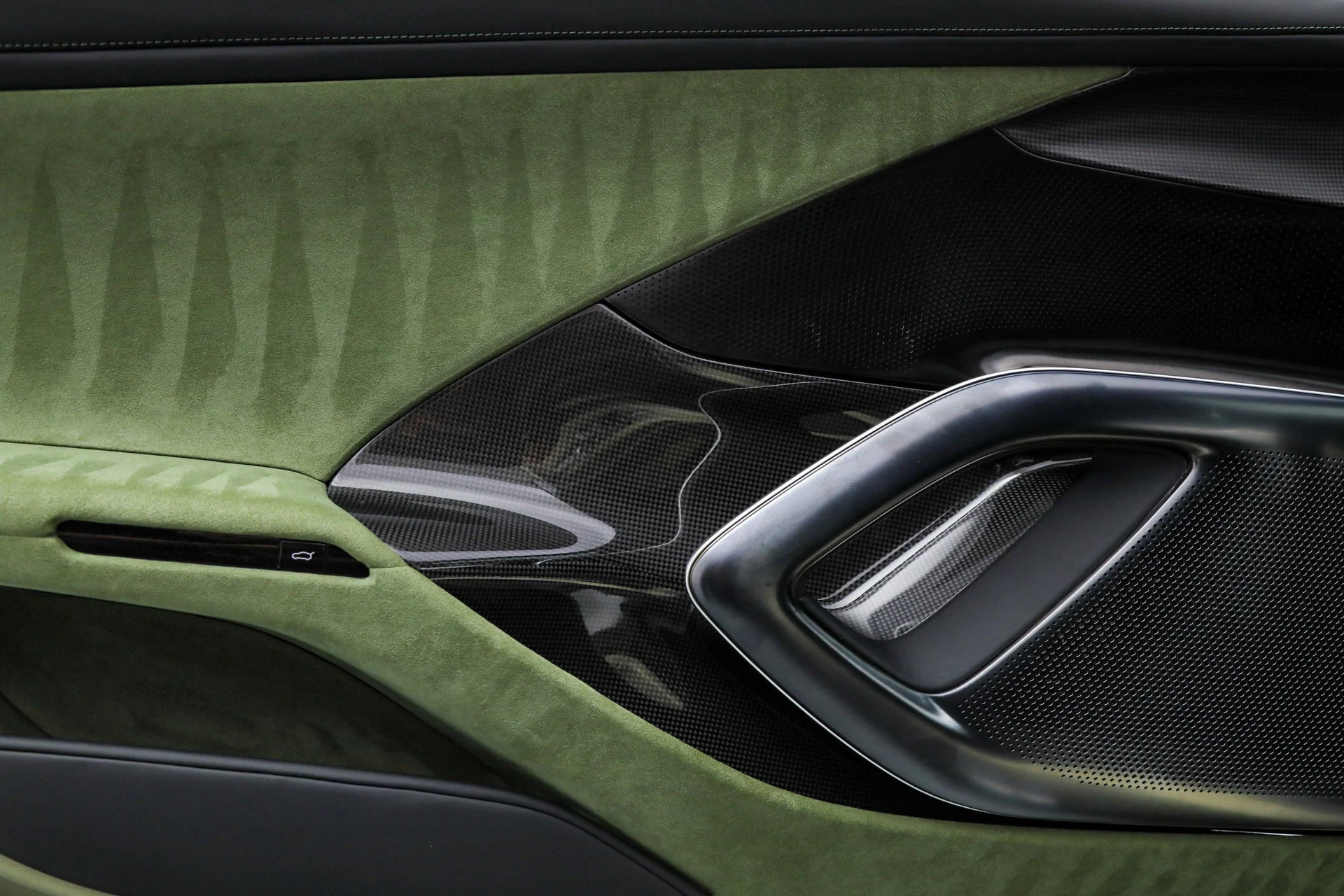 mph043_401050430_c7d40e77e9d1a455090bc3bc5d150c19_a186c6a5c7