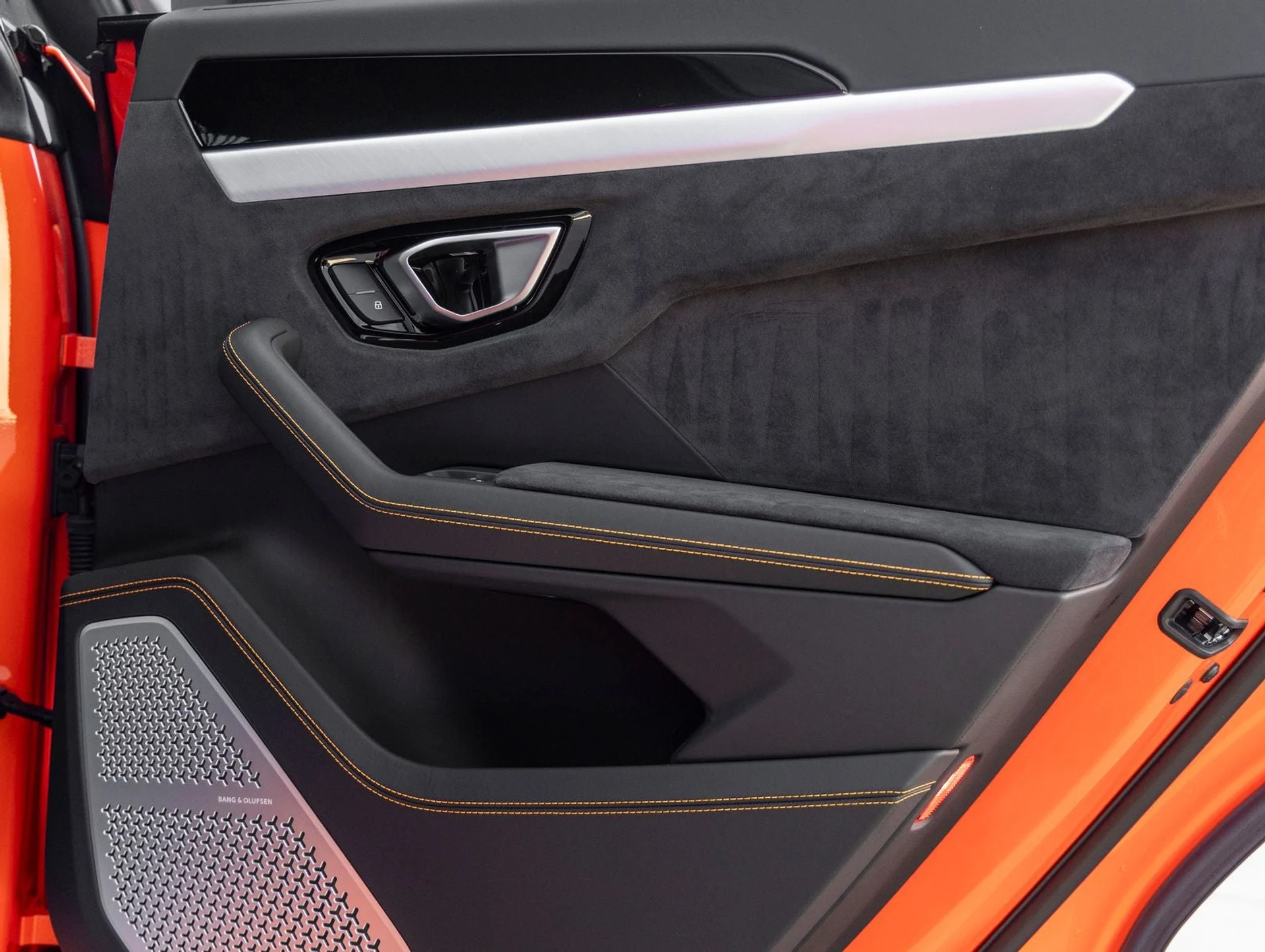 mph043_4019650633_44_686d928f3a