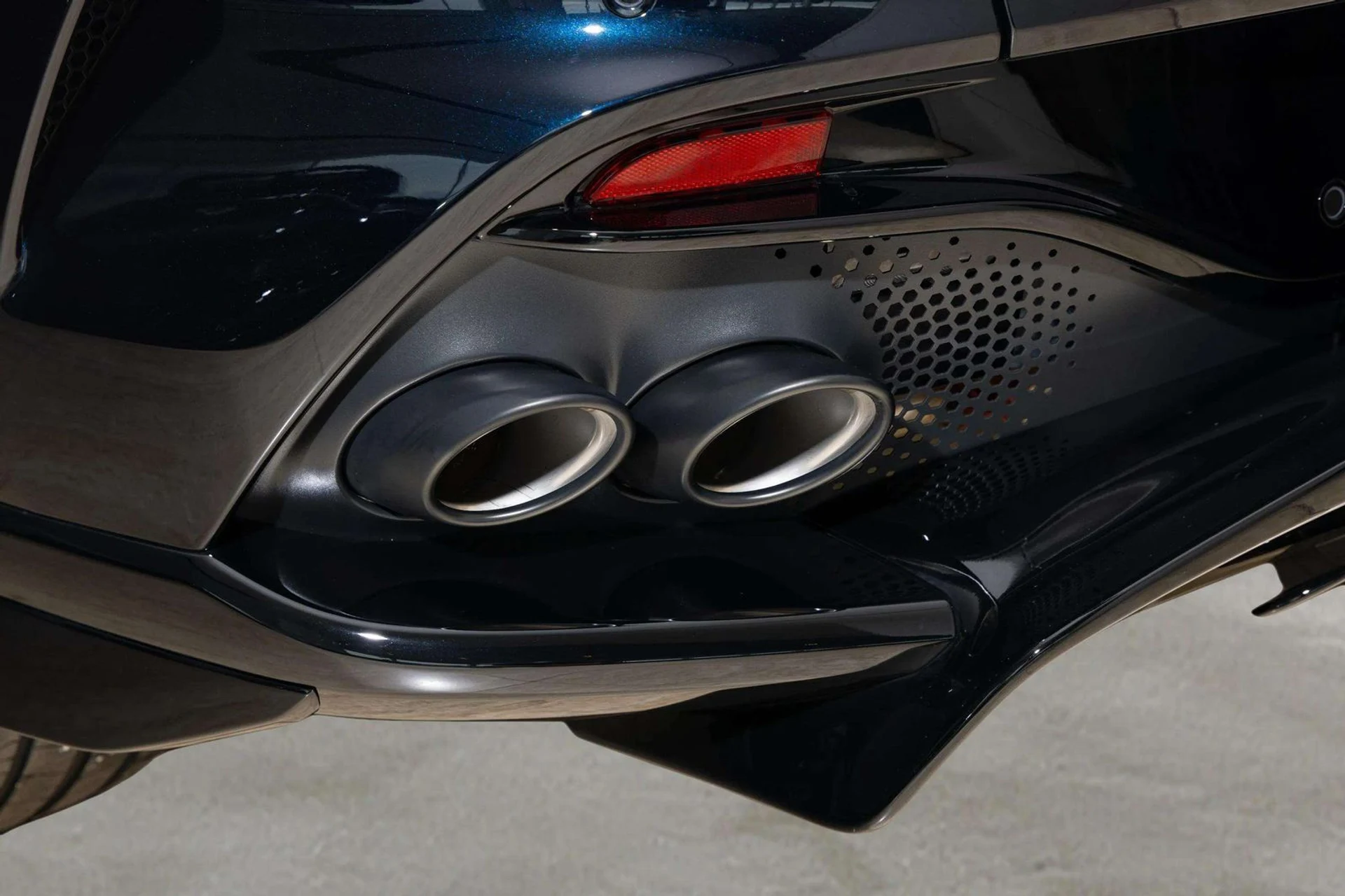 mph043_4024414161_f5148043_bca4_4169_ae88_b7d018a75f75_eddc24a08c