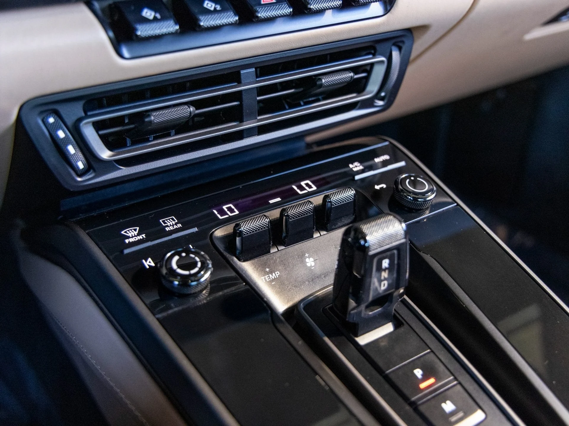 mph043_4068666991_44_70f86cf155