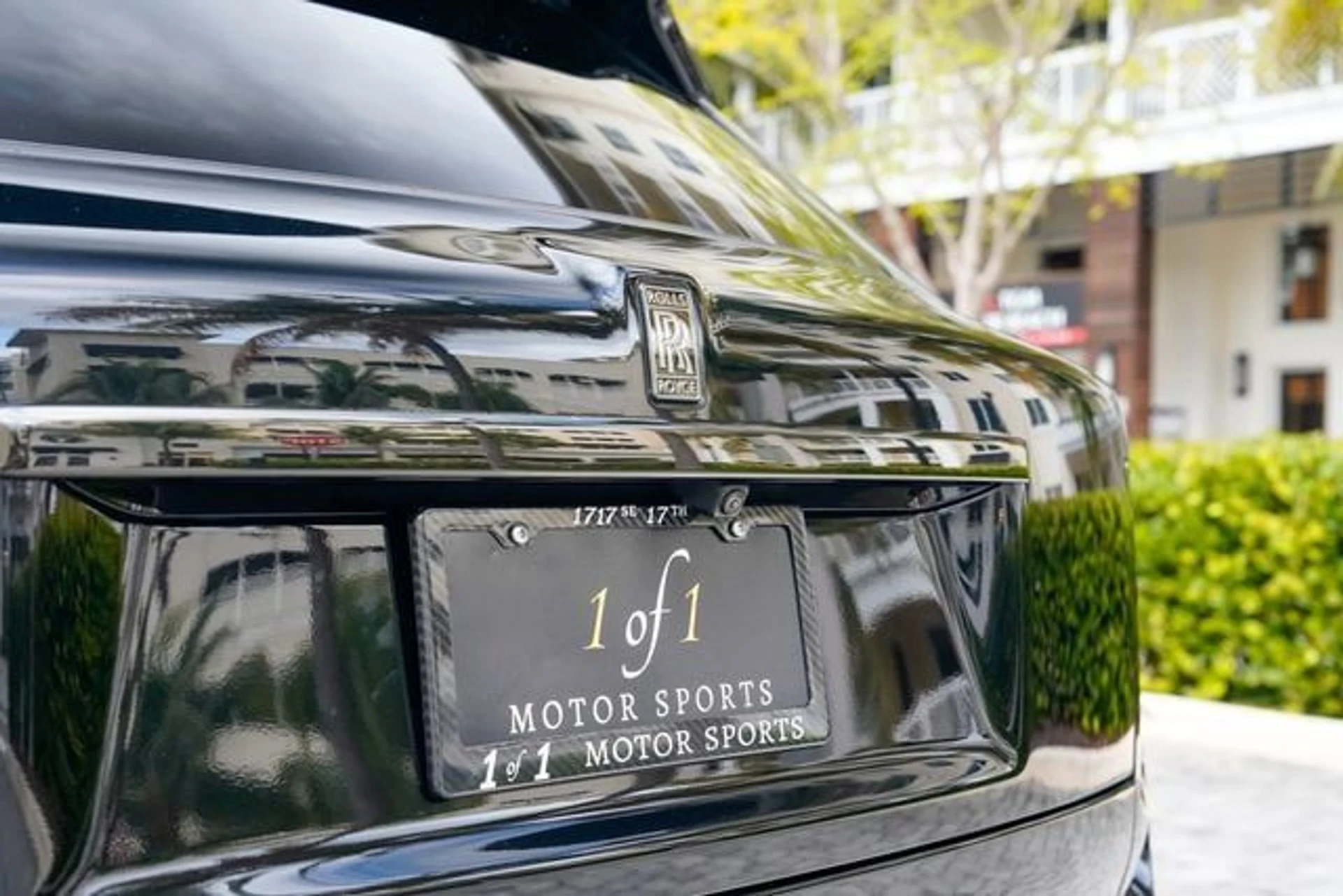 mph043_4098767444_22971405_44_51a5f49722