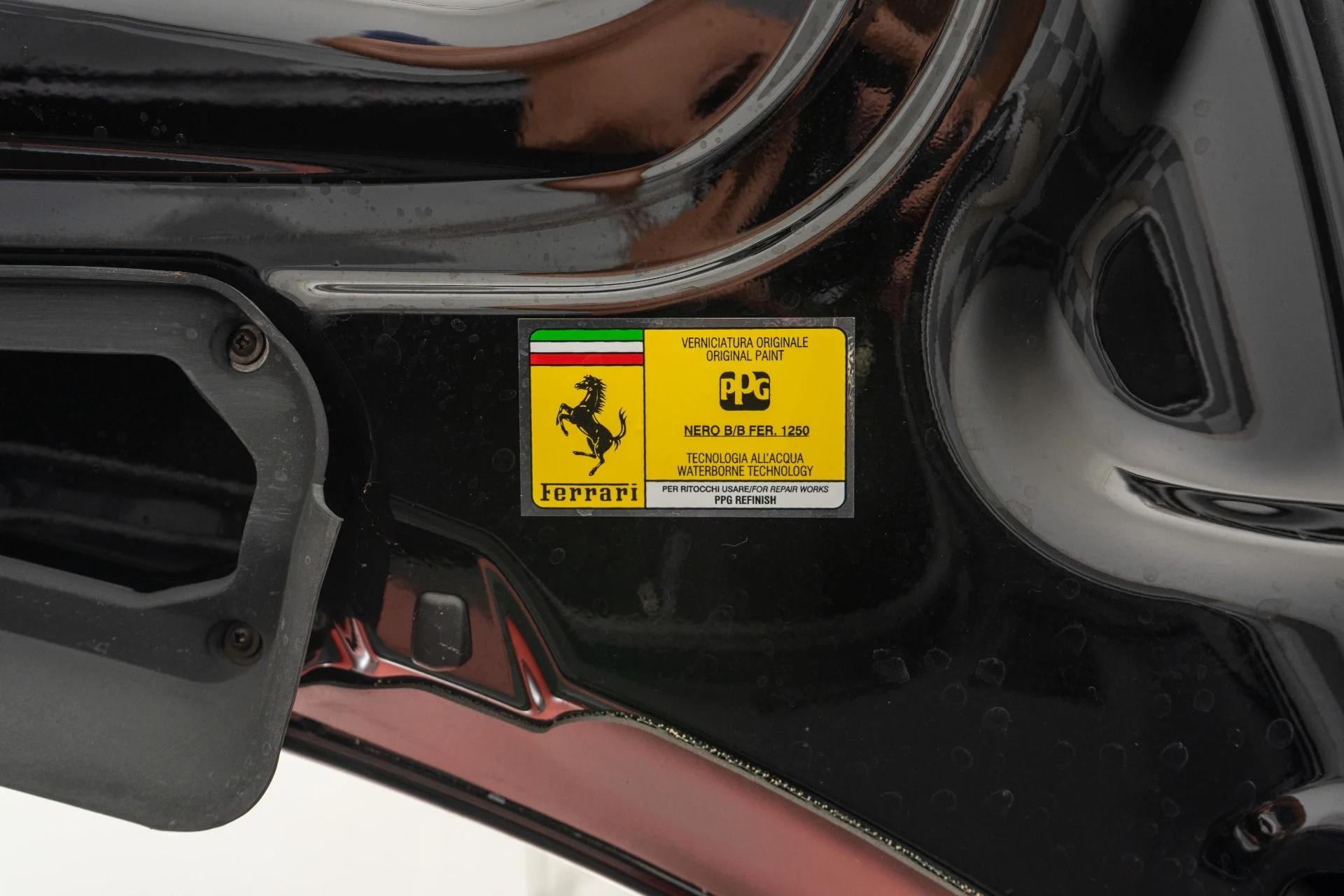 mph043_4103432344_Used_2015_Ferrari_458_Spider_Very_Low_Miles_Exceptional_Condition_Collector_Grade_1787780894_852b6e6398