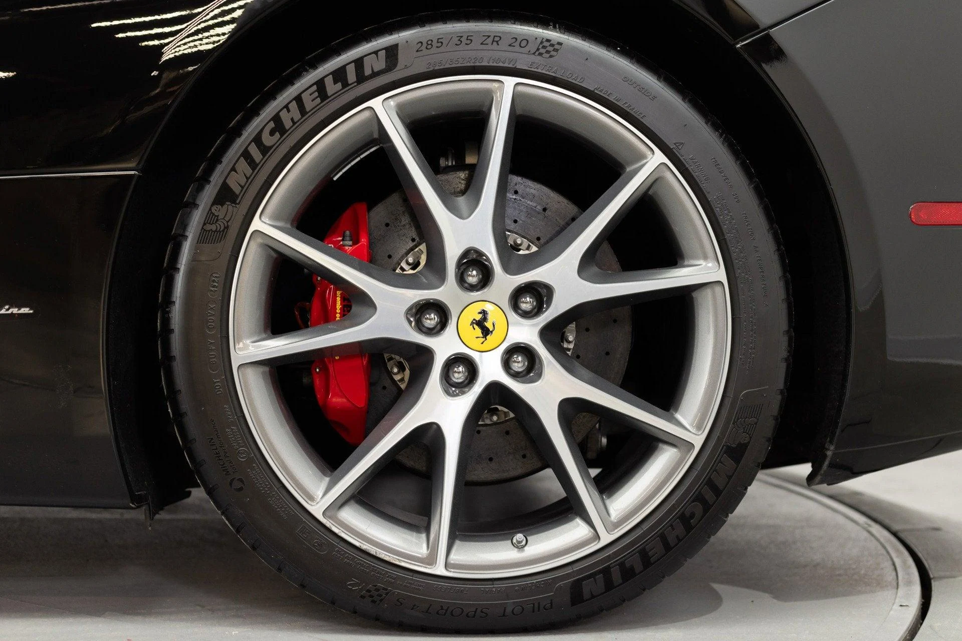 mph043_4103524418_Used_2010_Ferrari_California_1777368002_c94af47c8c