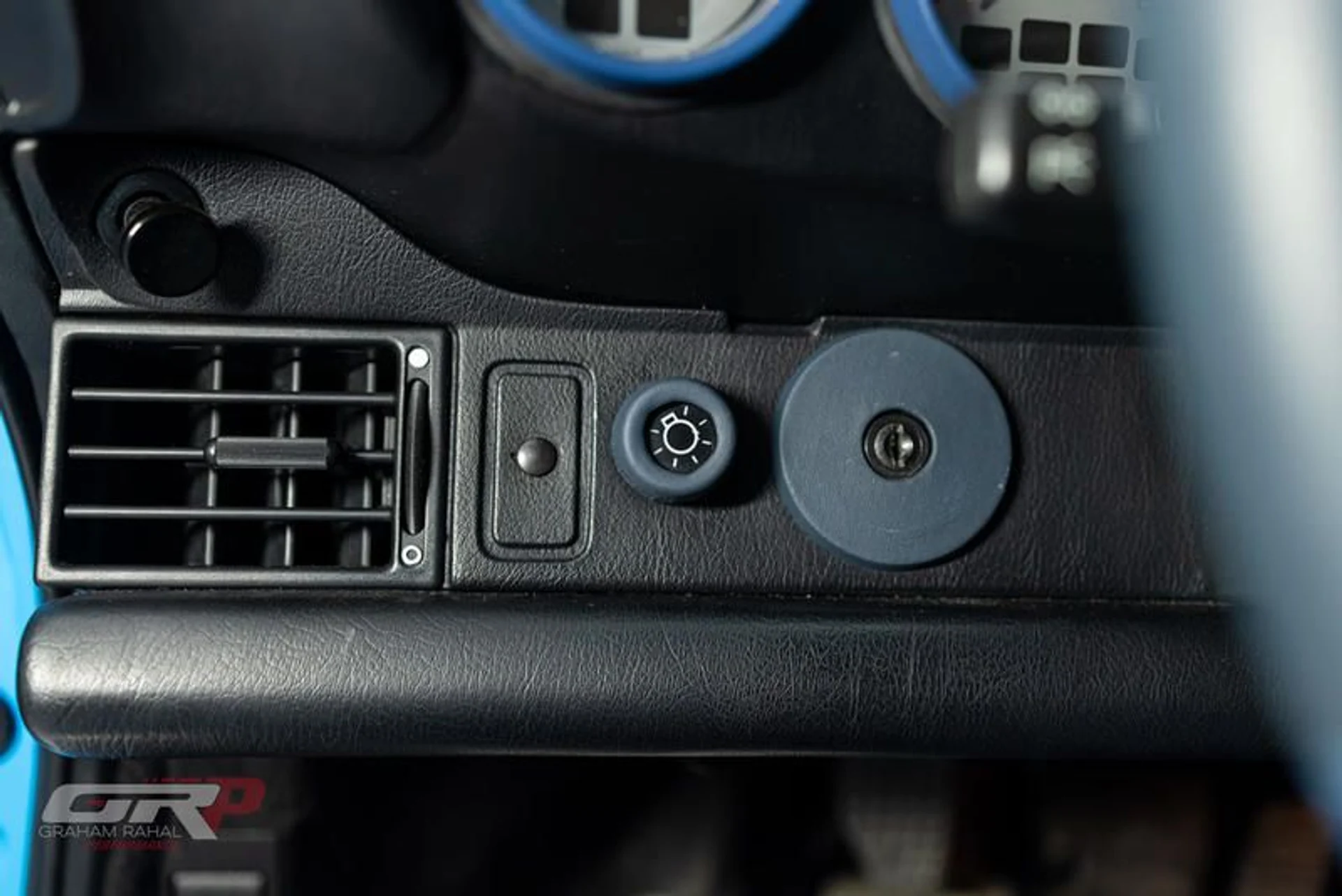 mph043_4106792089_6_DE_47522_CA_0_E_4_B4_E_8_A53_069_CC_3_BA_2_A14_5550e0b6f4