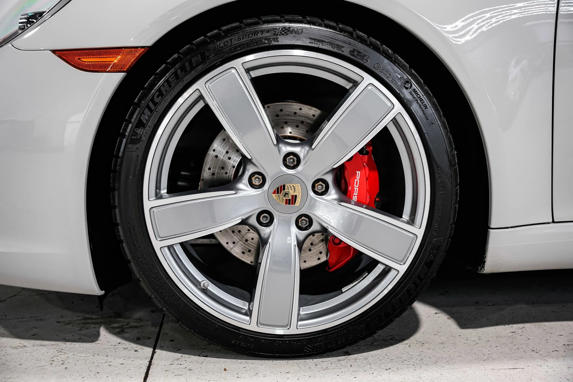 mph043_4107514905_5583edc8197ef3e64fb1e0c8fabfc9f6x_f43eb56b30