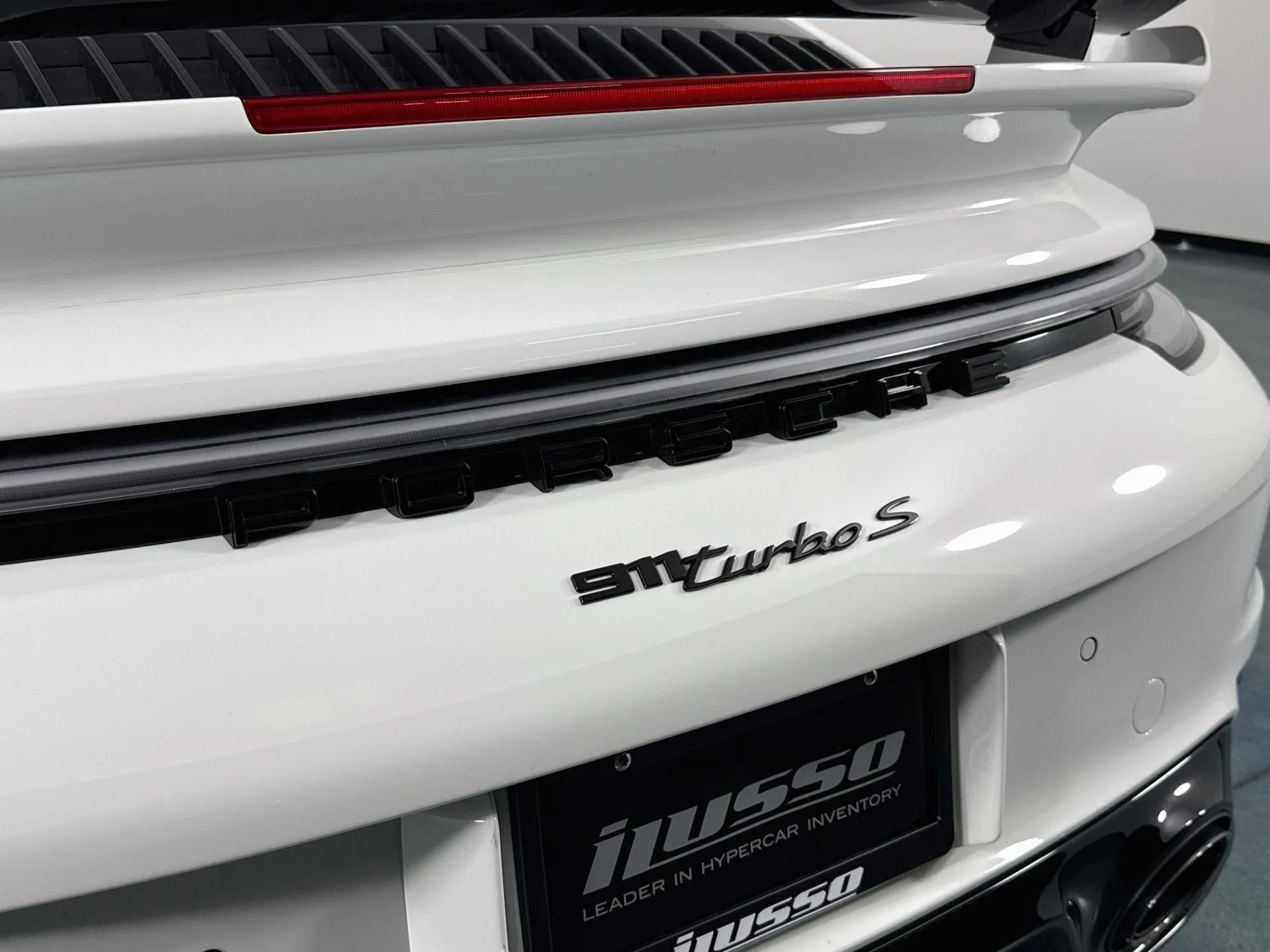 mph043_4111029080_Used_2022_Porsche_911_Turbo_S_1785864821_bbb558385c