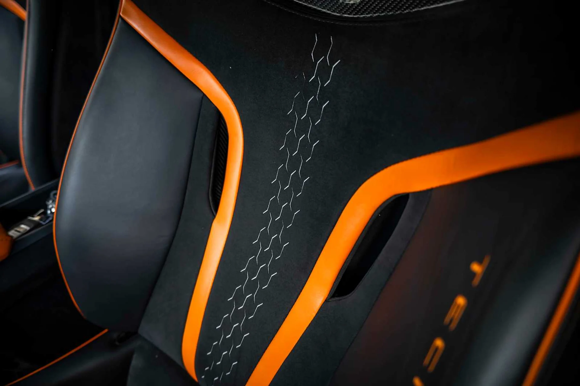 mph043_4112779377_1cae5fd8320b136ac1da35f16547e08fx_12afa5f23c