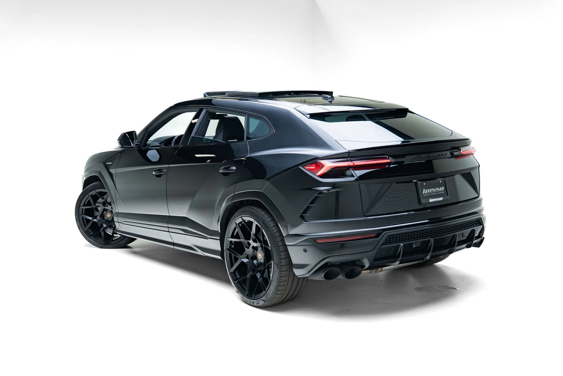 mph043_412069587_Used_2019_Lamborghini_Urus_1778703297_258f93a9a8