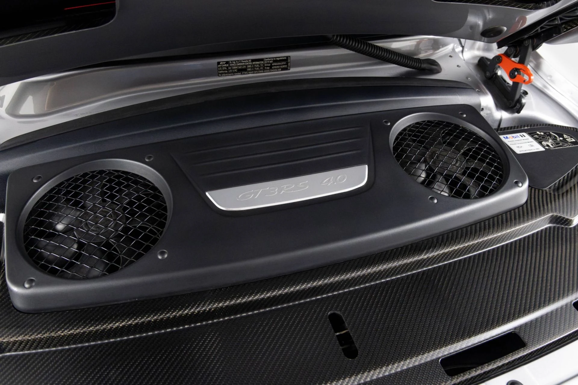 mph043_4140582002_Used_2019_Porsche_911_GT_3_RS_1761084315_ea6ec16c79