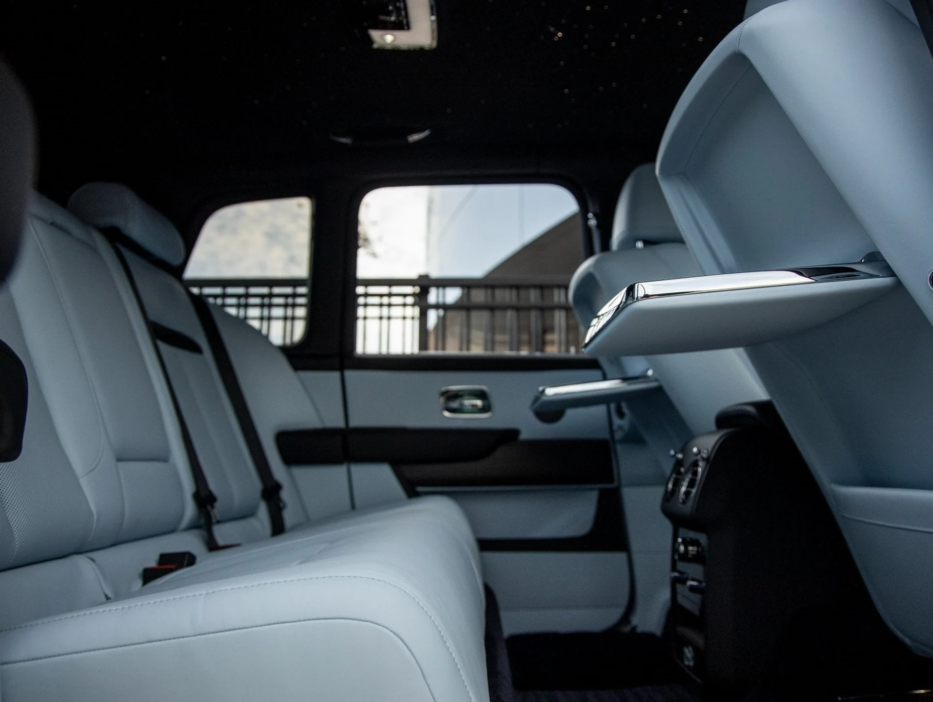 mph043_4154096577_44_ff17a4c147