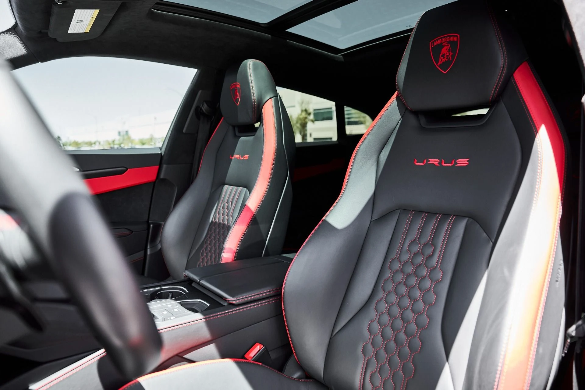 mph043_4155120743_Used_2023_Lamborghini_Urus_S_1781228818_82d0d23828