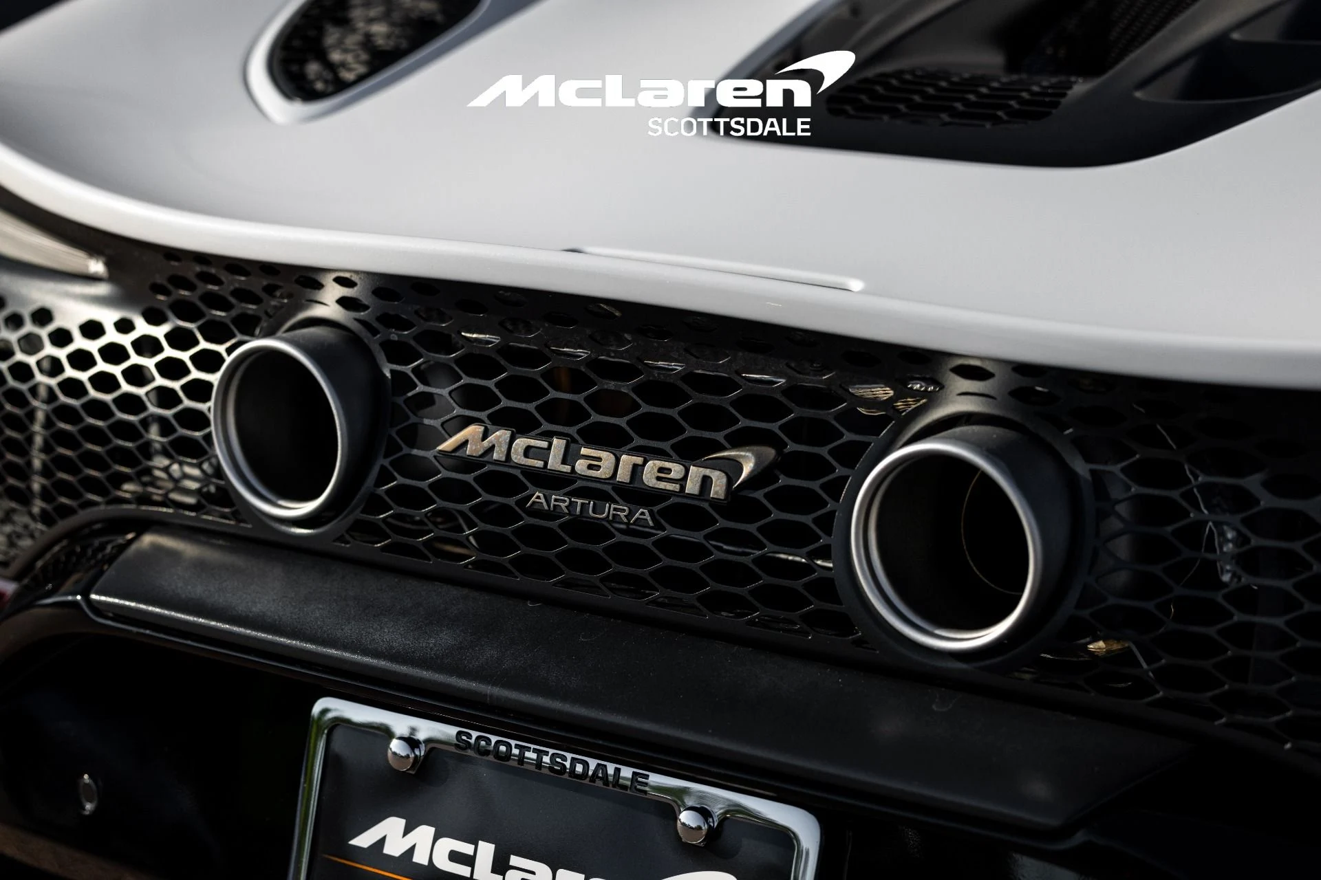 mph043_416347839_Used_2025_MCLAREN_ARTURA_1728156448_81227dbd97