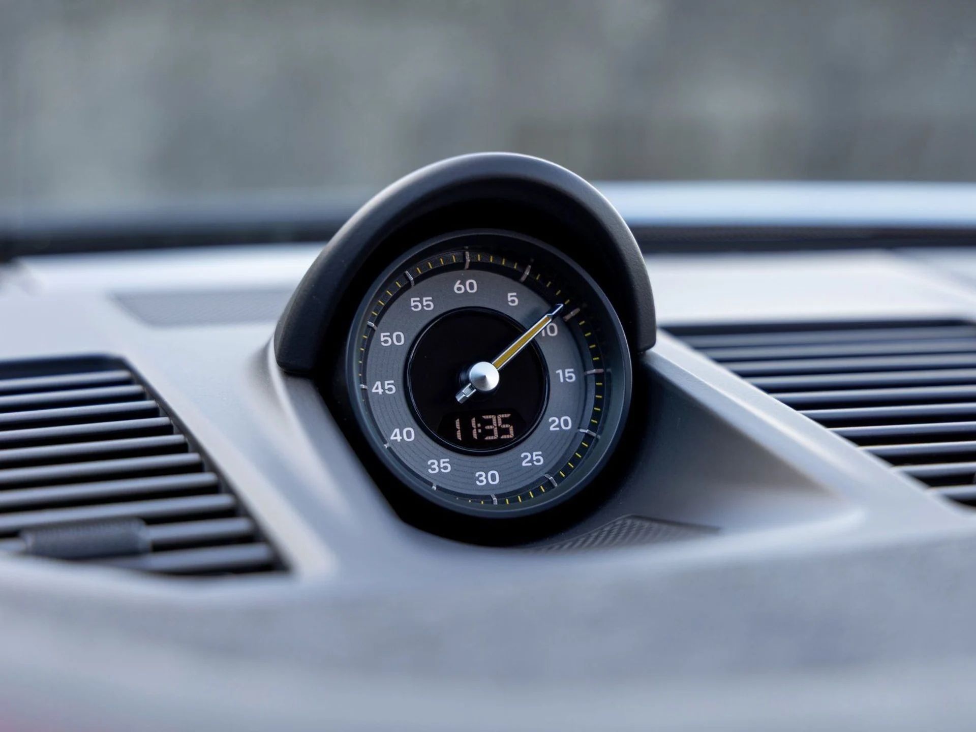 mph043_4165759579_44_463070e1ab