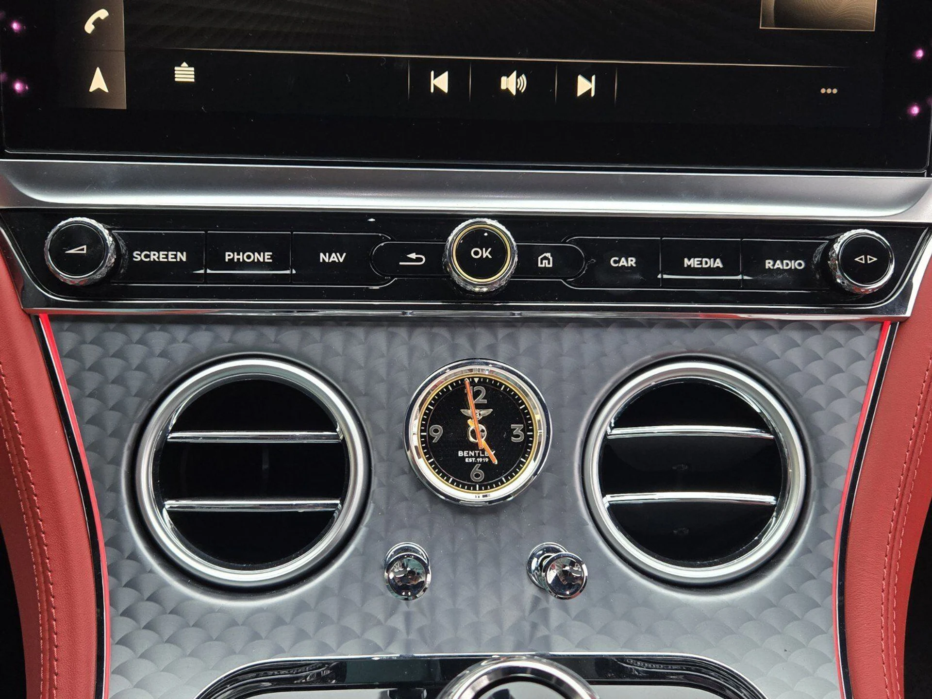 mph043_4166765382_73cd44521c7808ba6b43addf00f6e358x_03b7269f2c