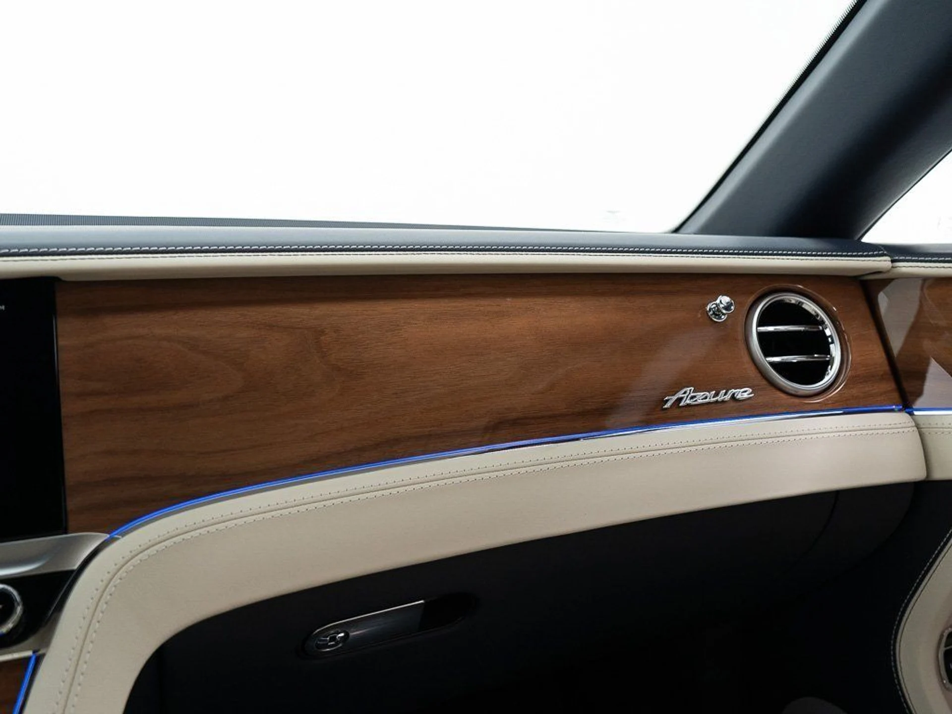 mph043_4197372789_67417329dd1890fb8f63972c5d654b2e_8abf935153