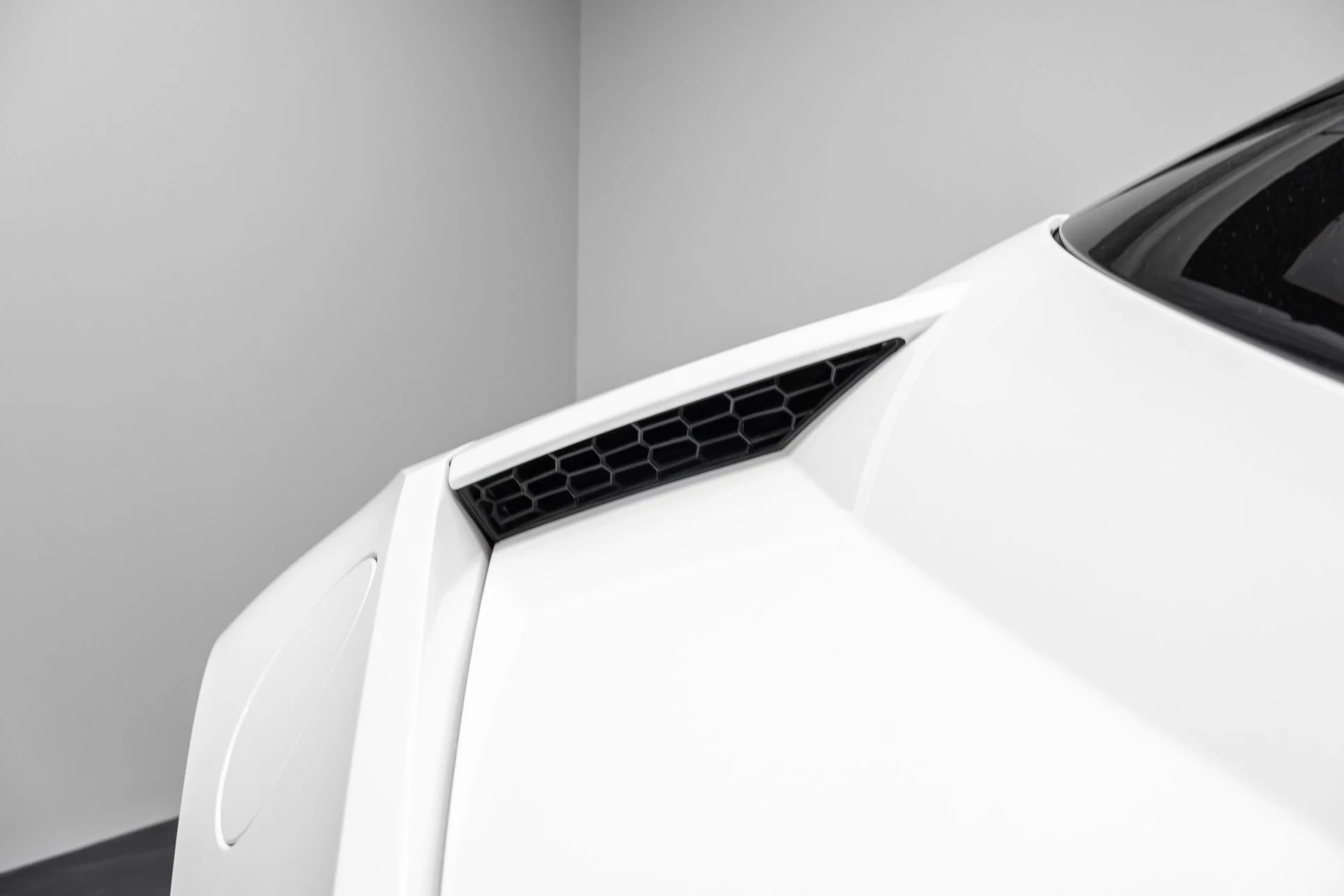 mph043_4198373607_Used_2019_Lamborghini_Huracan_LP_580_2_S_1770412340_2192295a3a