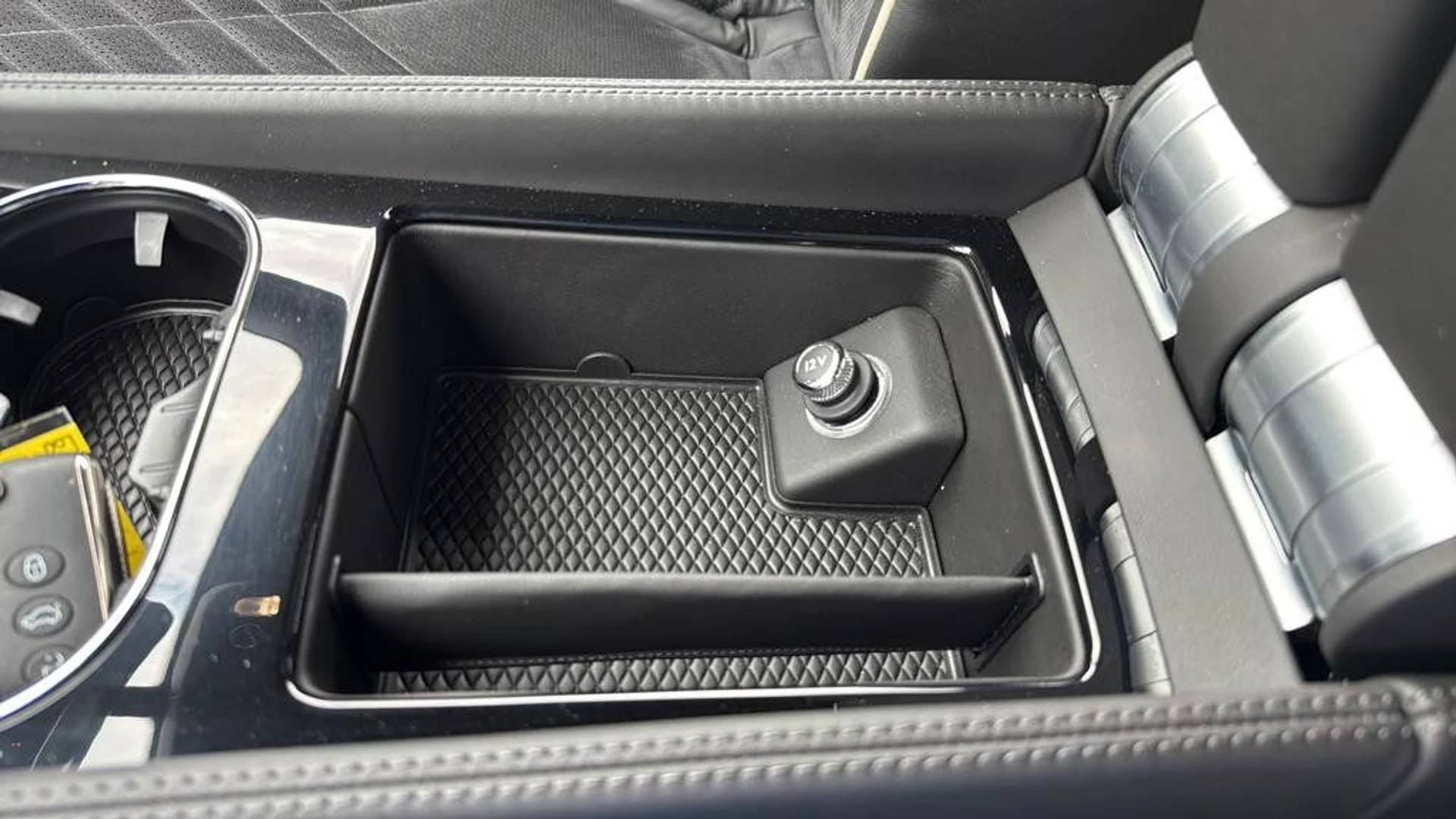 mph043_4208336270_f19bf71353014d5eb7b97b95cbd22bea_caa1090e90