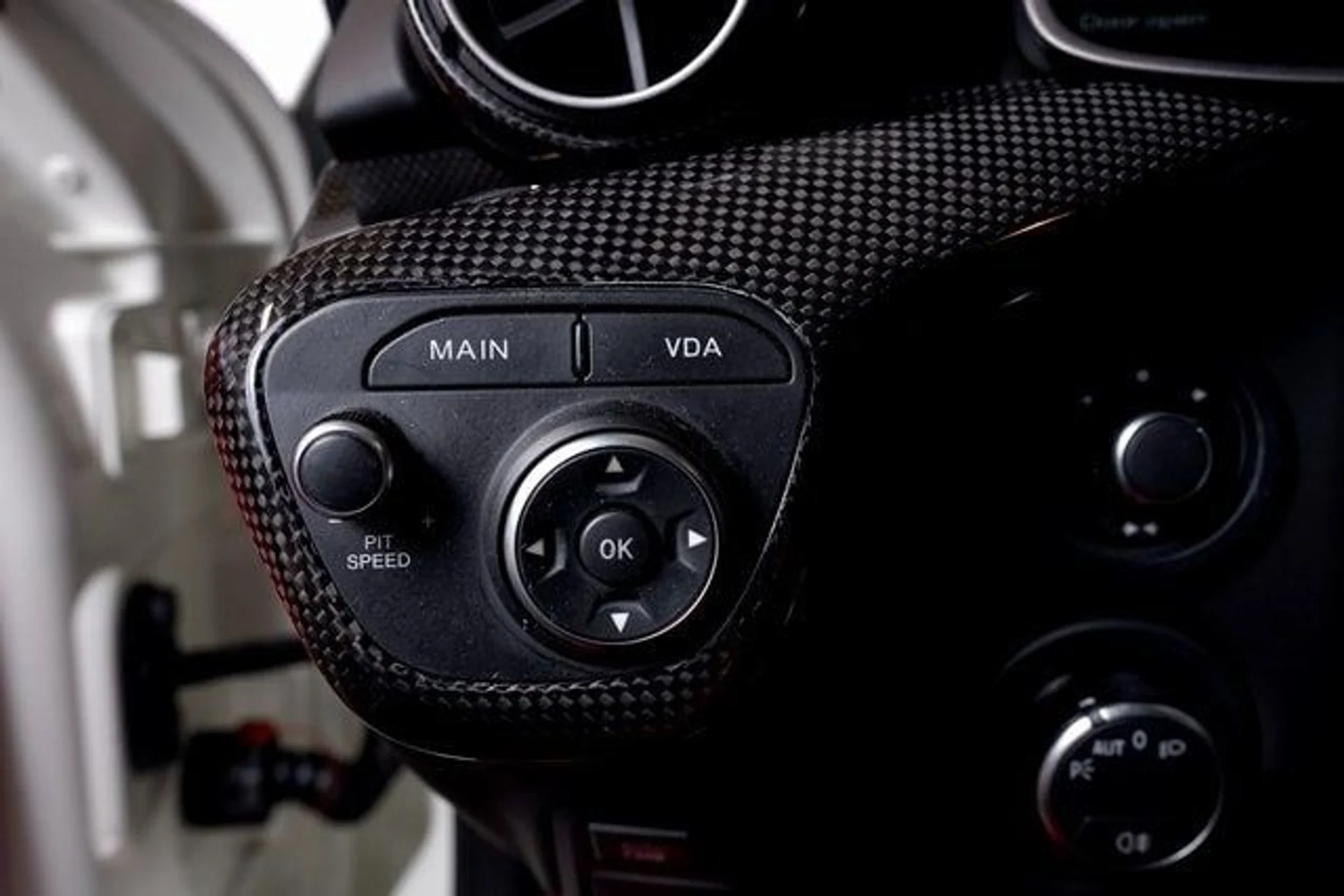 mph043_4209095835_34fbe876611610de1552d5a6dae25ba2x_fa5153195c