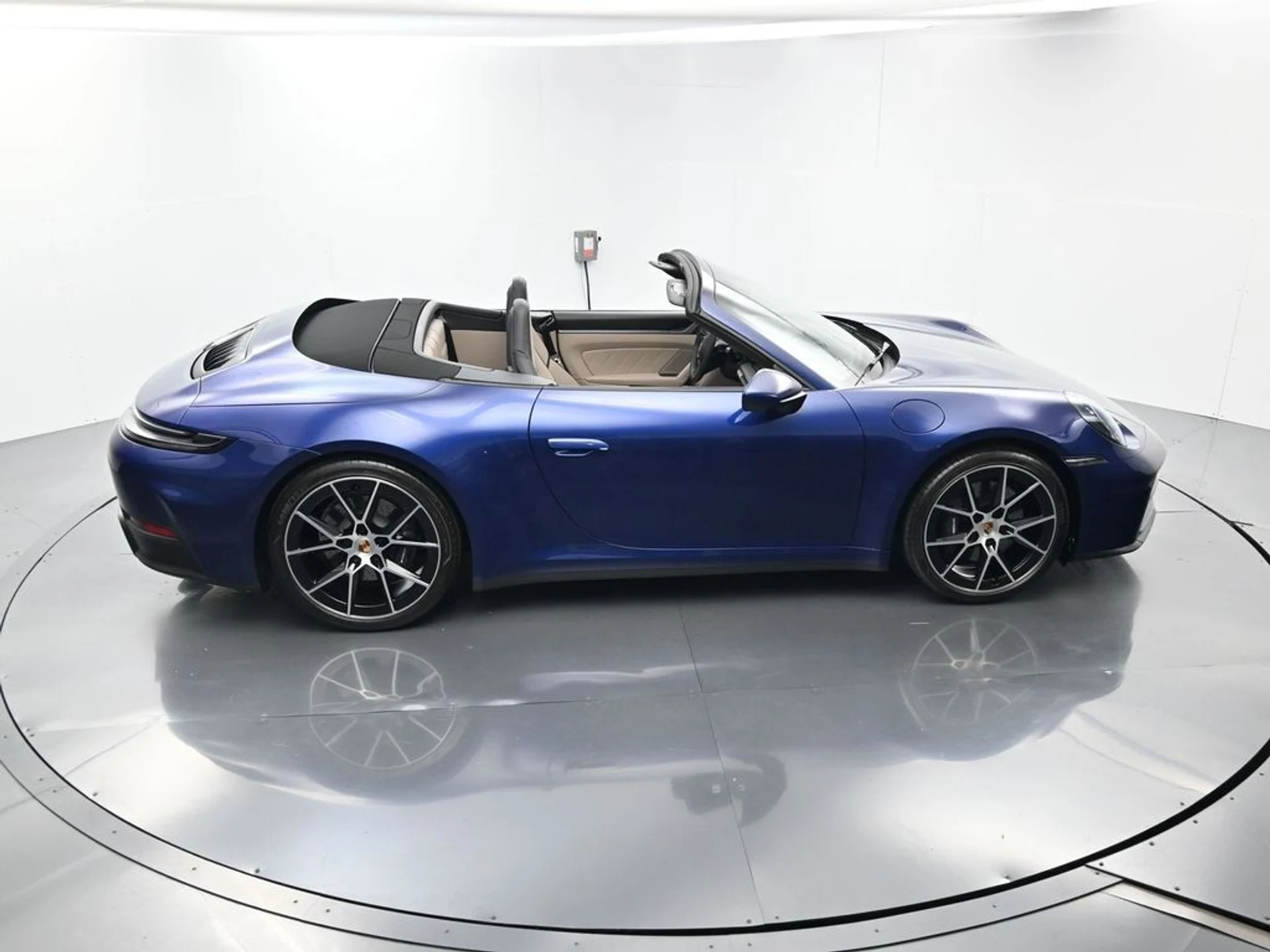 mph043_4211542823_f553b9753e4b5e409d4a6641b243ec26_3efea3b434