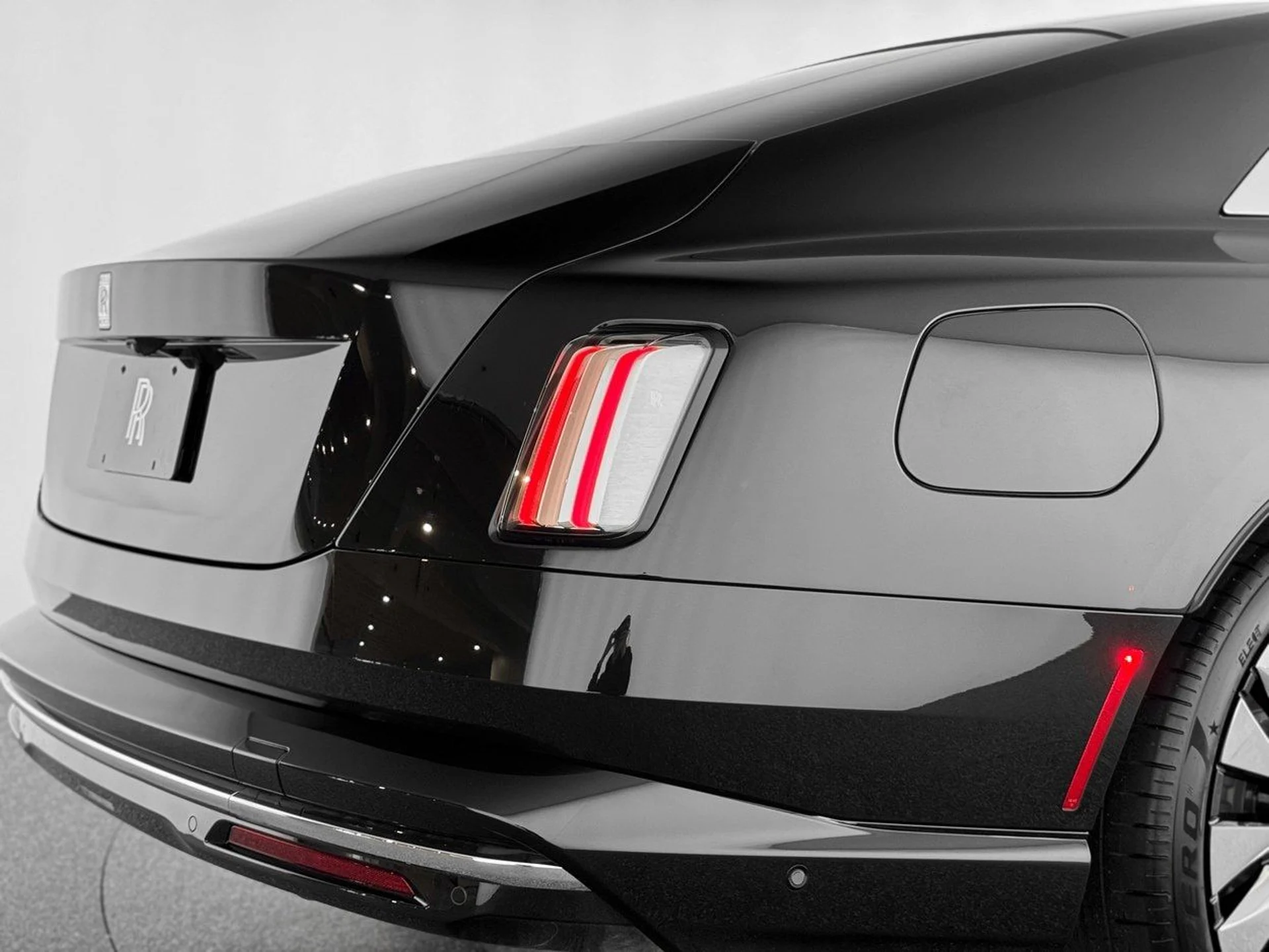 mph043_4212051199_03e5118dd9a8ef4ba844be9e3f370c03x_487178ff22