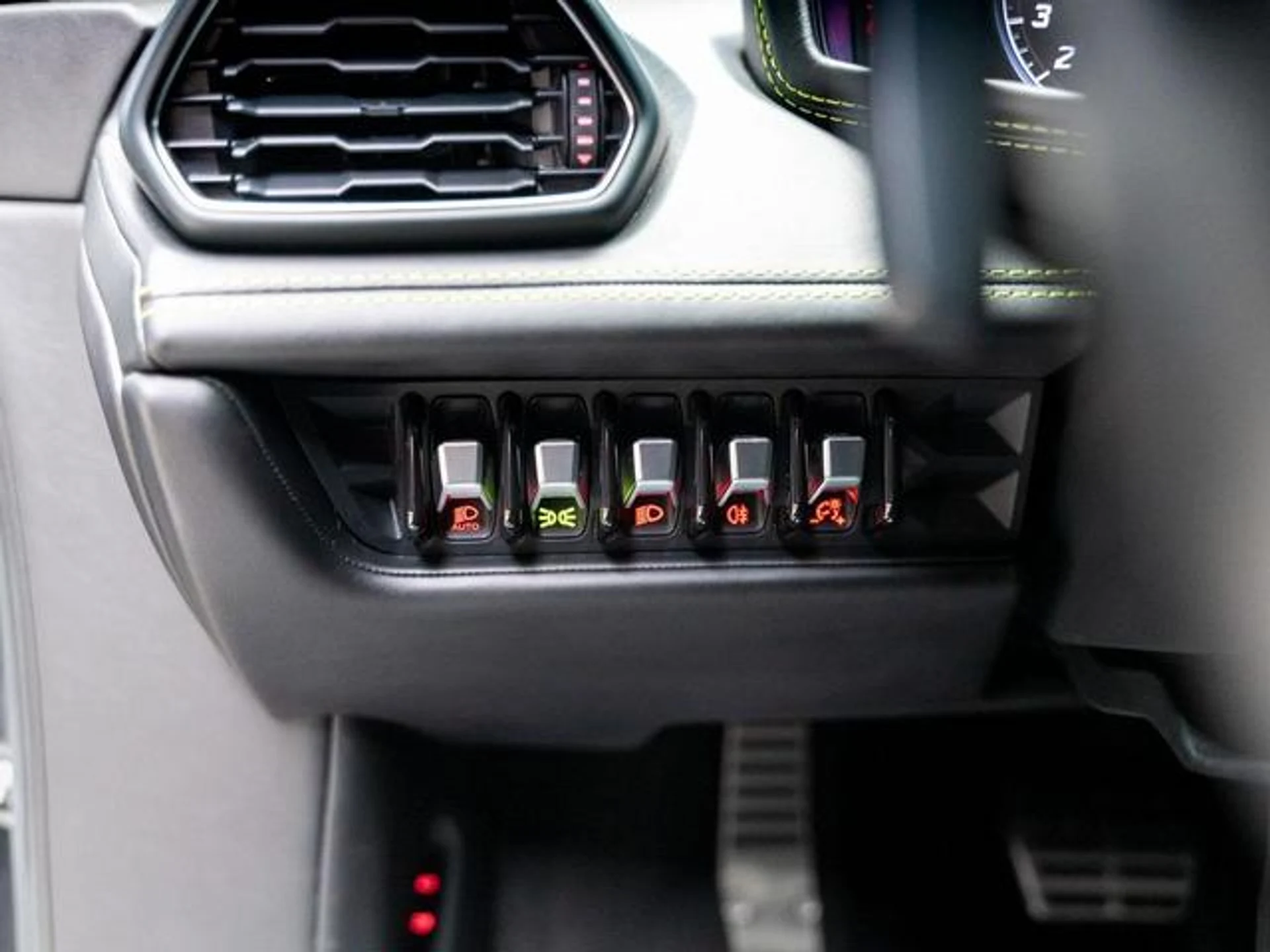 mph043_4231595771_NZ_3_Y_Hu3_QG_Bei_B_Ek_Am5wm5z36_Pj_Y_6f7e04faed