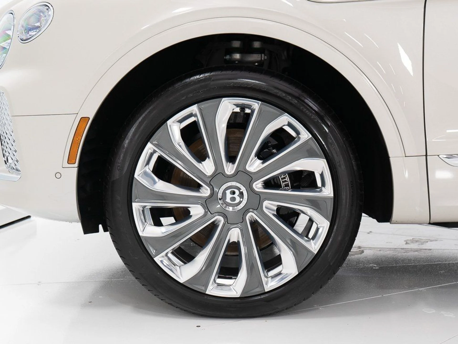 mph043_4234942654_314832da77950a1d0cd93888015a9304_e5b31b03f1