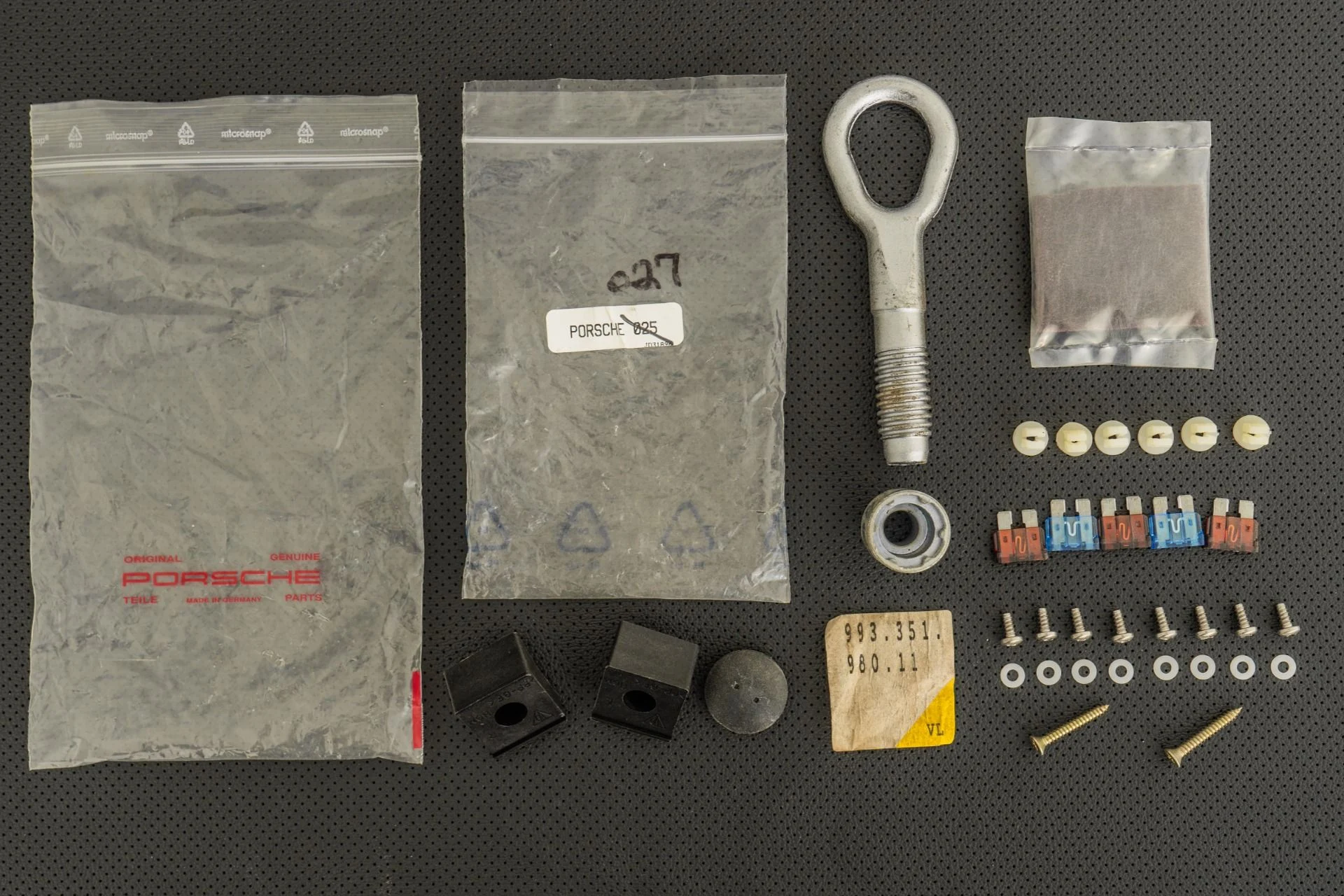 mph043_4249822812_Used_1997_Porsche_911_Turbo_S_Ultra_Low_Miles_Nicest_993_Turbo_S_on_the_Planet_1759858947_3a8ceb3fe9