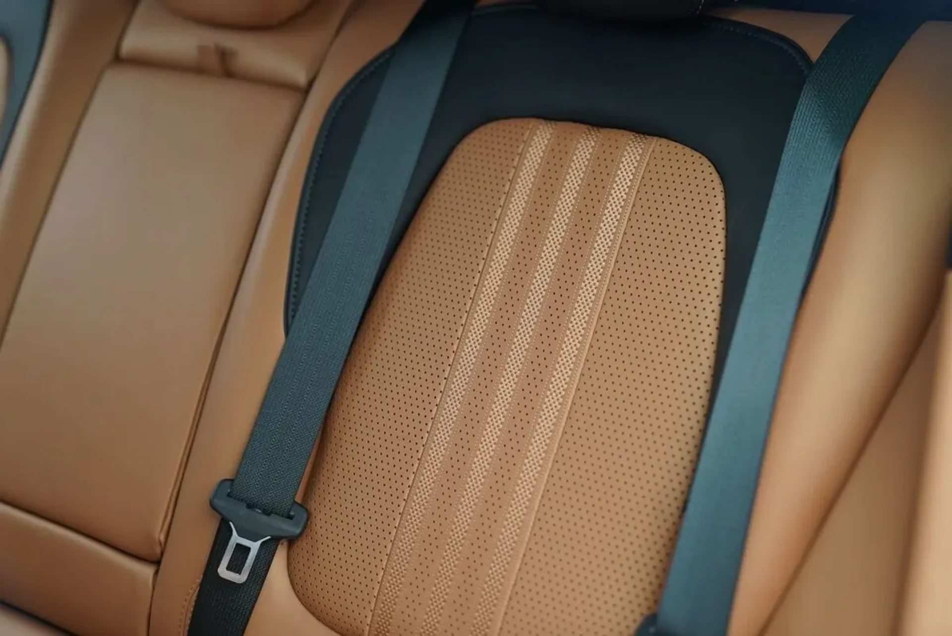 mph043_4250111593_eth67n7q7ehomqa6crvqlsmx654l_60e687e373