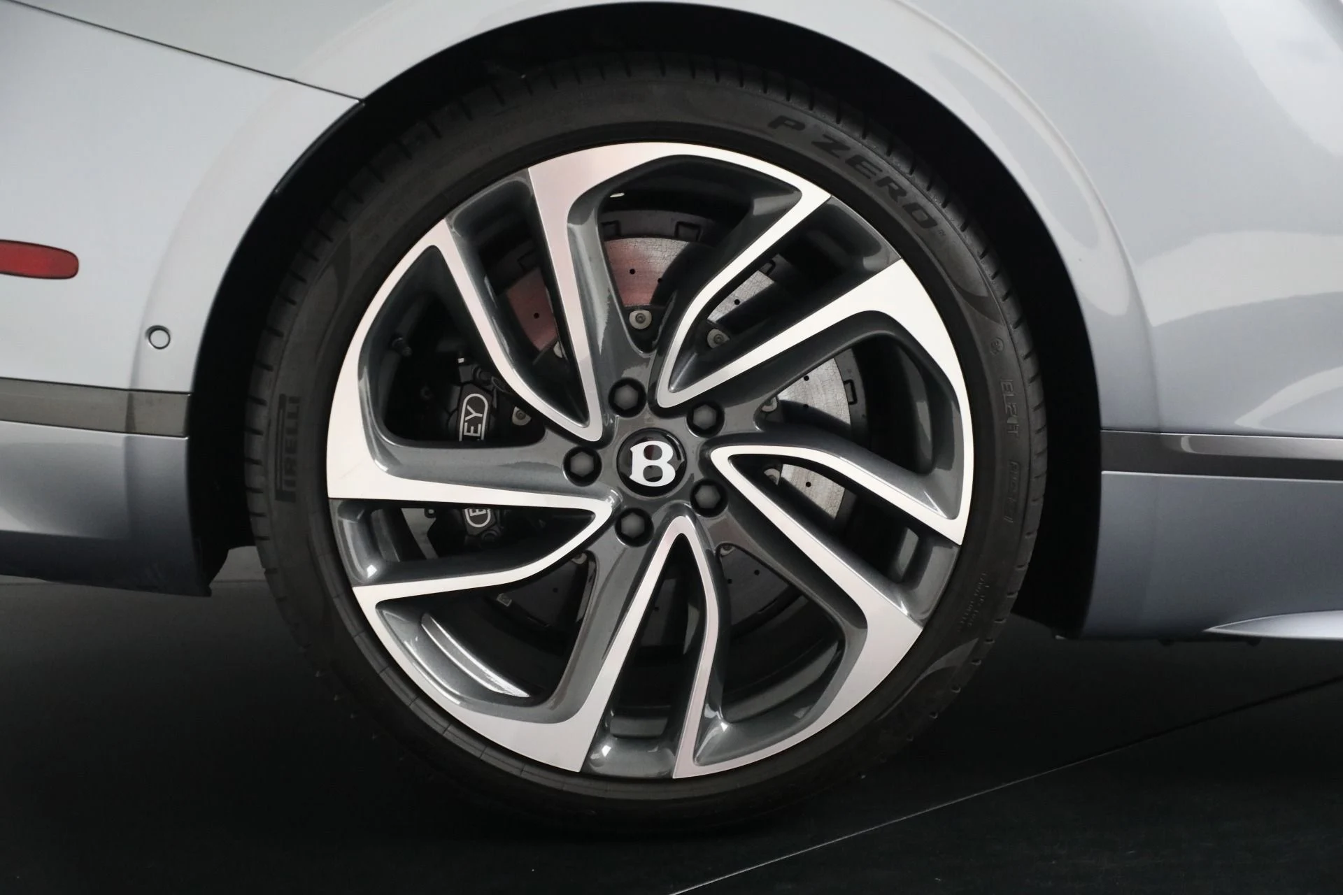 mph043_4250634596_New_2025_Bentley_Continental_GT_Speed_b748b45e53