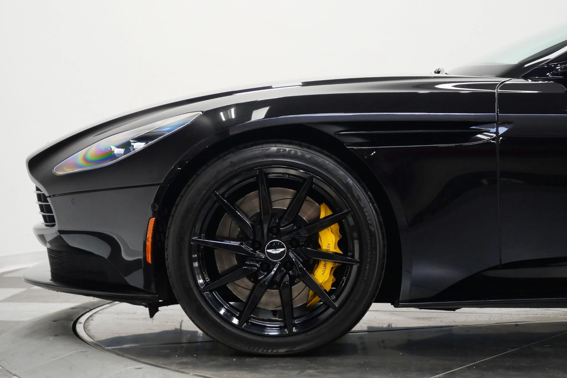 mph043_4258164418_Used_2020_Aston_Martin_DB_11_Volante_Gloss_Black_Trim_Electron_Yellow_Stitching_1776805913_1e97ab1e2f