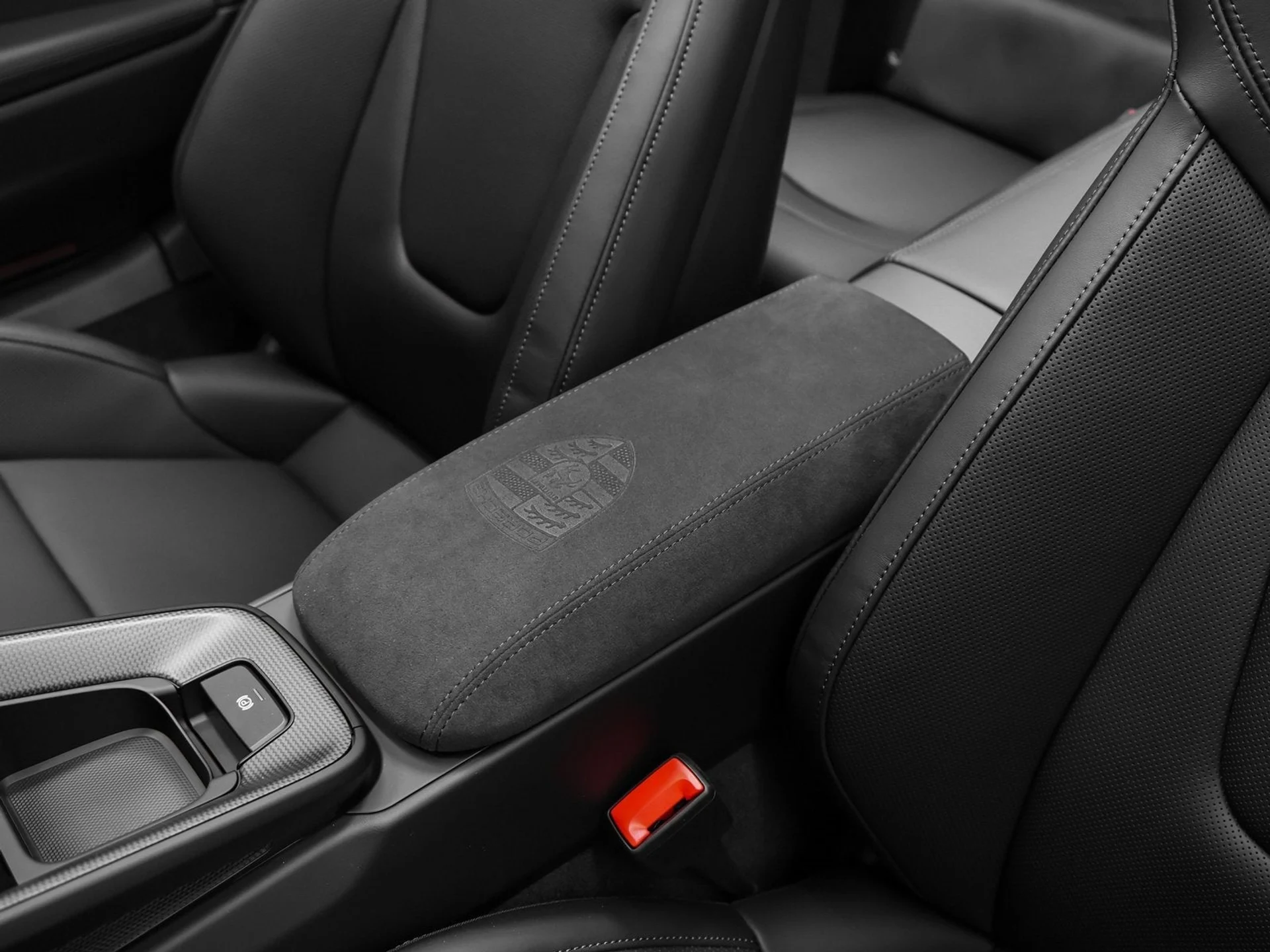 mph043_432957030_44_8568e4699e